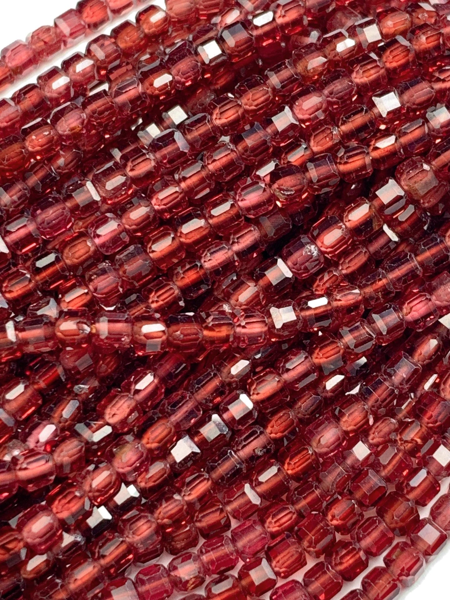 3mm AAA Natural Claret Red Garnet Faceted Cube Square Beads Strand 15.5"