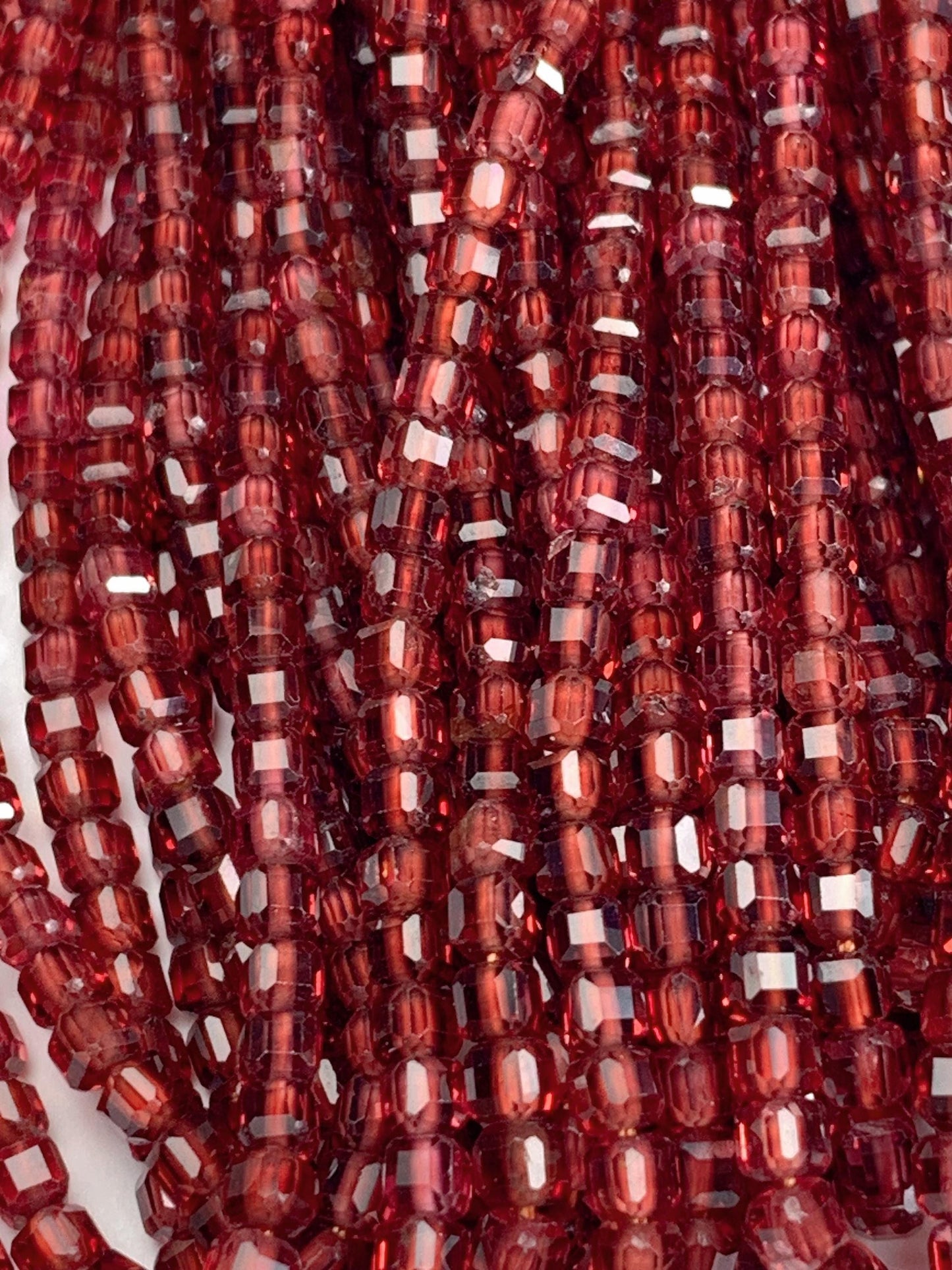 3mm AAA Natural Claret Red Garnet Faceted Cube Square Beads Strand 15.5"