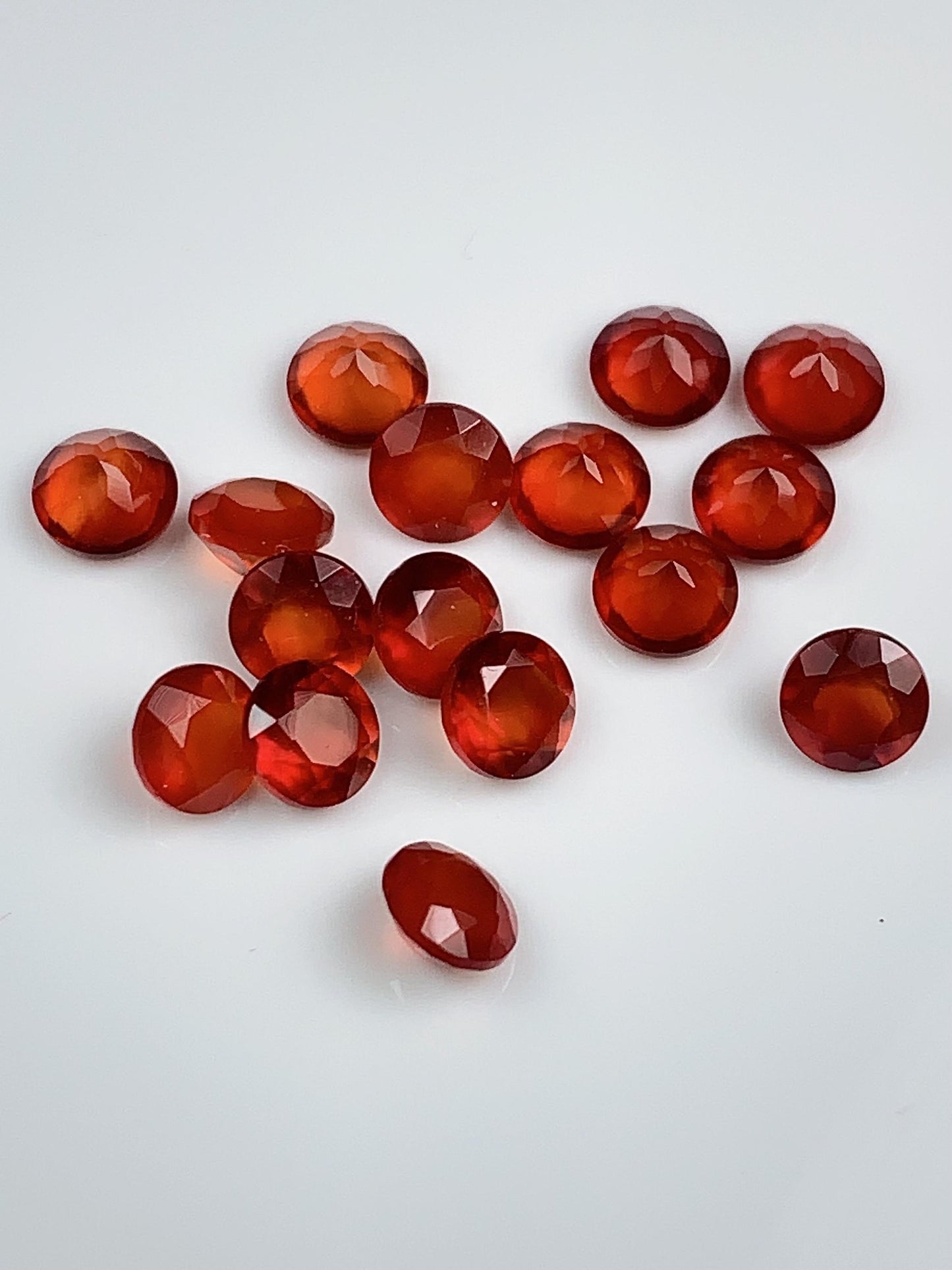 AAA Deep Orange Red Agate Gemstone: 4mm Faceted Round Cut