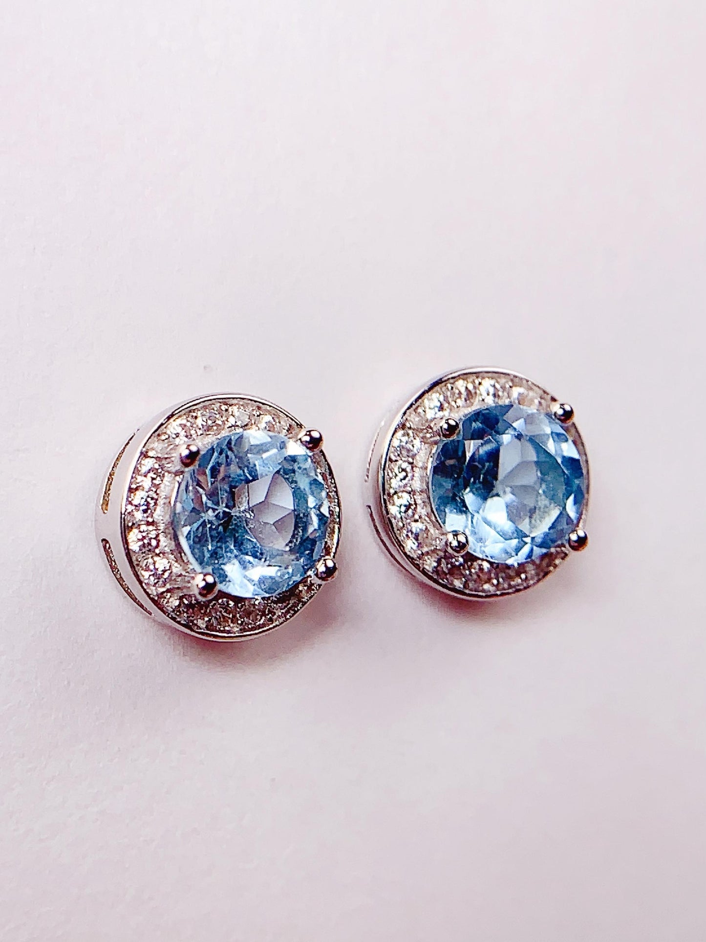 6mm Grade AAA Genuine Natural Sky Blue Topaz faceted round Cut 18k Gold Plated S 925 Sterling Silver Earring