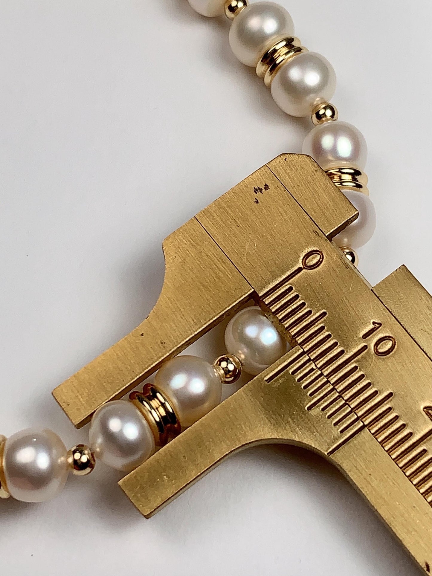 18k Gold Filled Freshwater Pearl Bracelet: Handmade Luster Jewelry