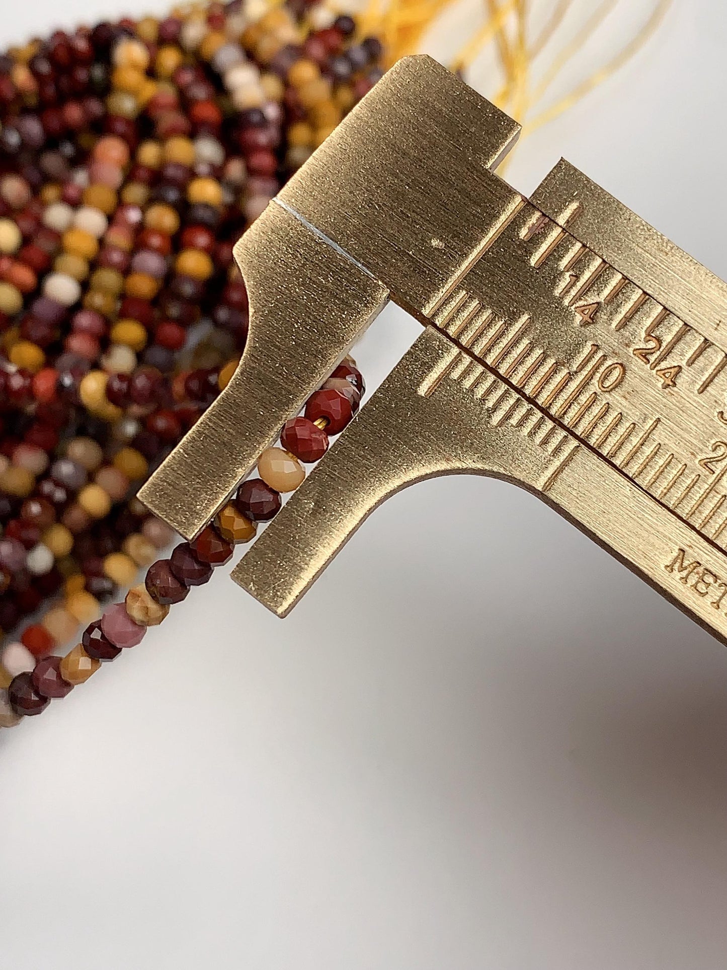 Good Quality  Genuine Natural Red Yellow Mookaite Jasper Faceted Rondelle Beads 15.5" Strand