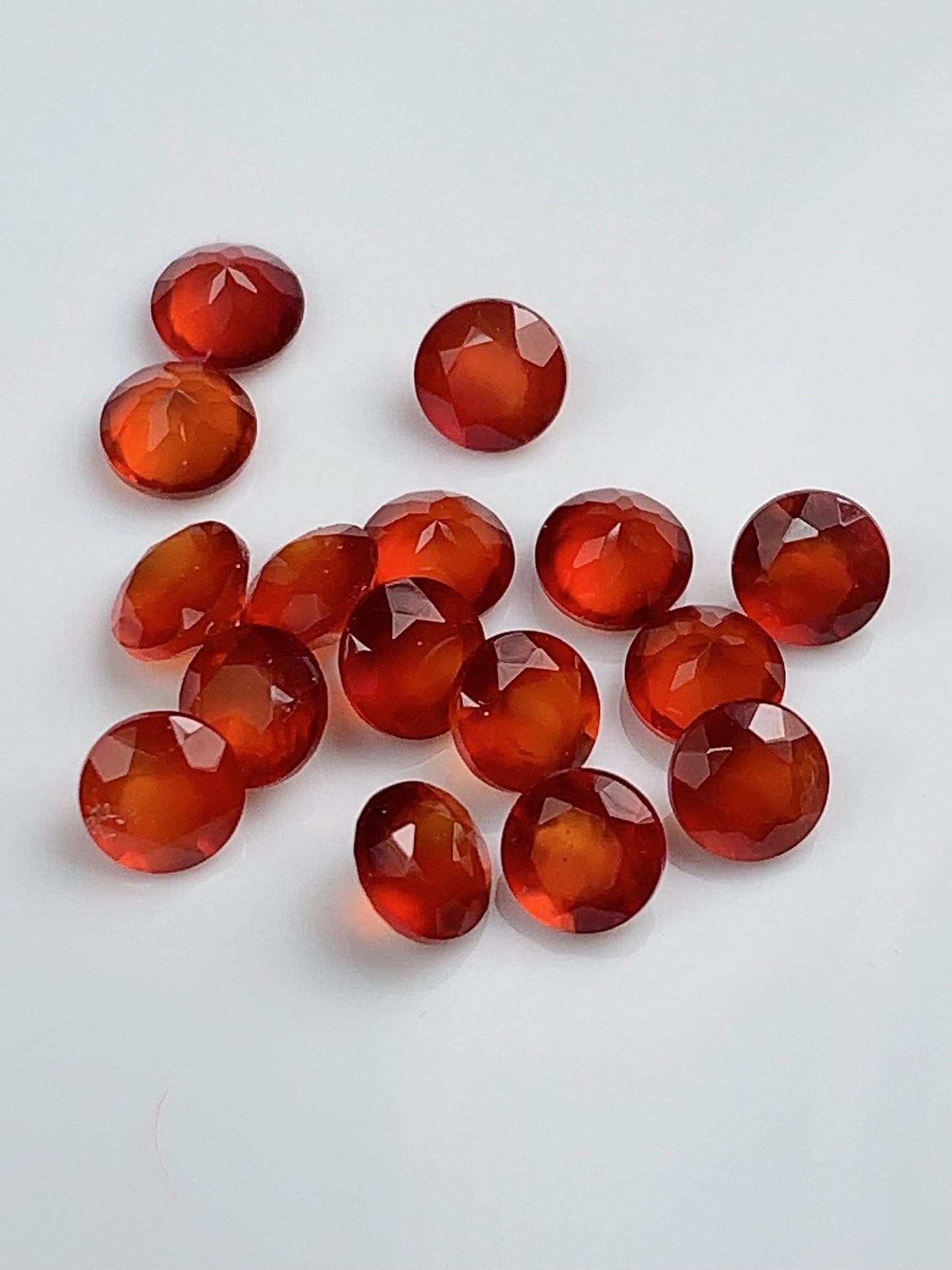 AAA Deep Orange Red Agate Gemstone: 4mm Faceted Round Cut