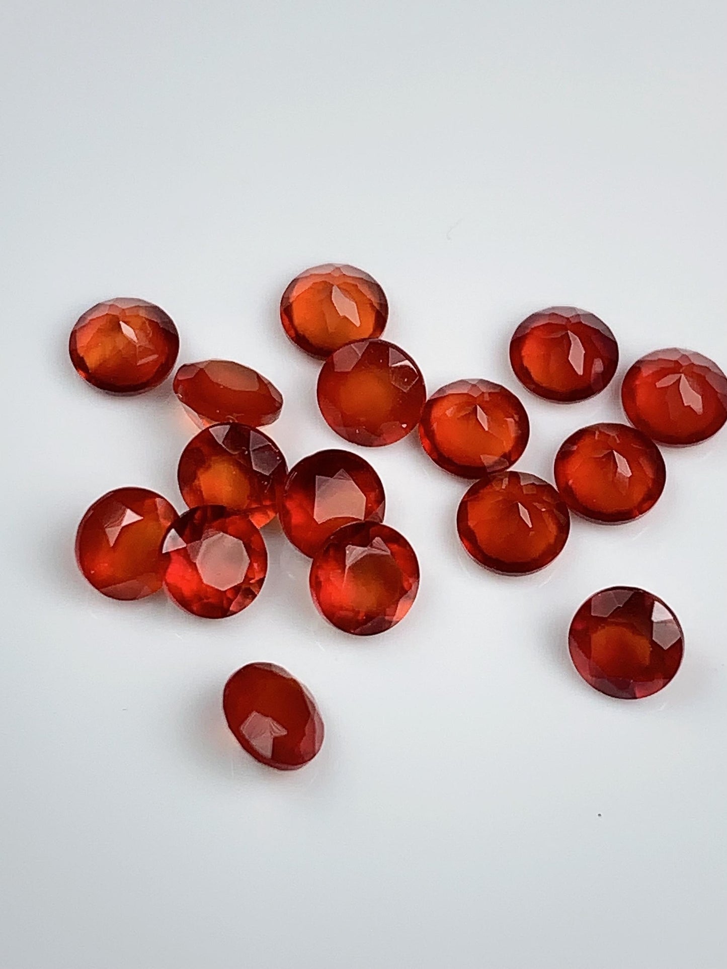 AAA Deep Orange Red Agate Gemstone: 4mm Faceted Round Cut