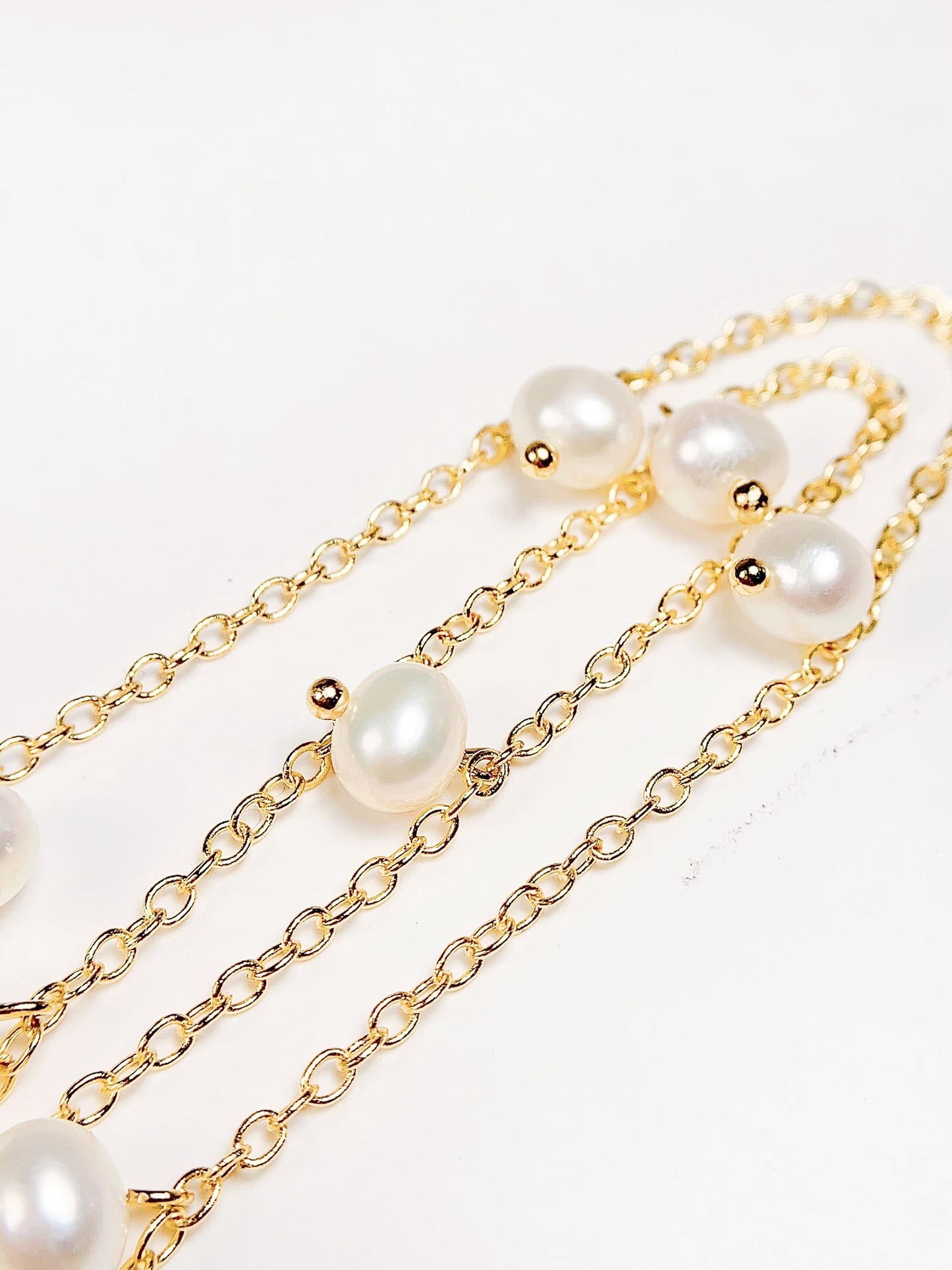14K Gold Filled Freshwater Pearl Necklace: Luster Choker
