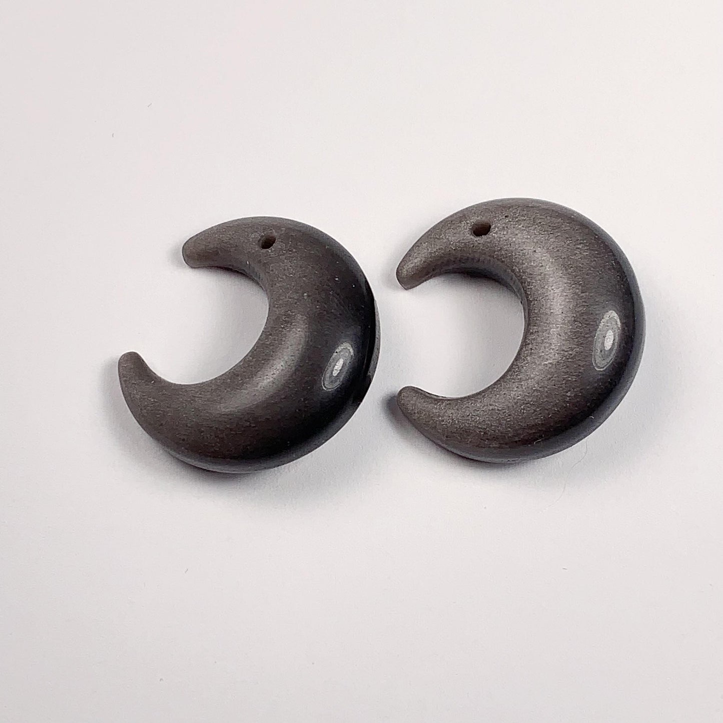 26mm  Good Detail Carved  Natural Black Silver Obsidian moon beads Loose Gems Gemstone