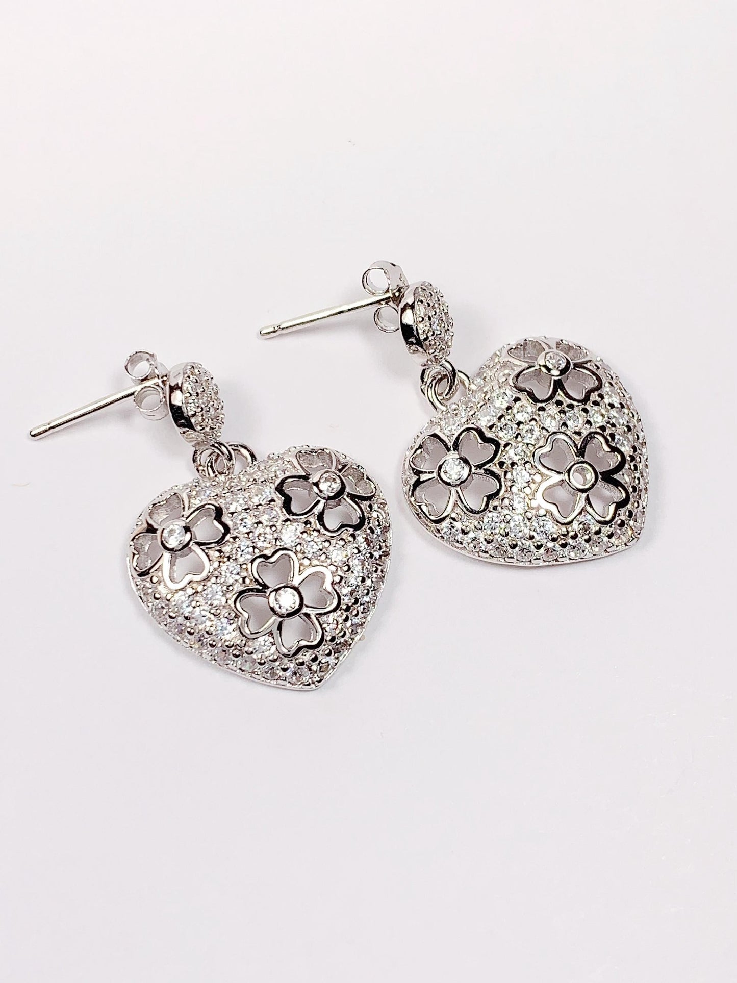 Heart Clover Earrings: 18k White Gold Plated Sterling Silver Studs