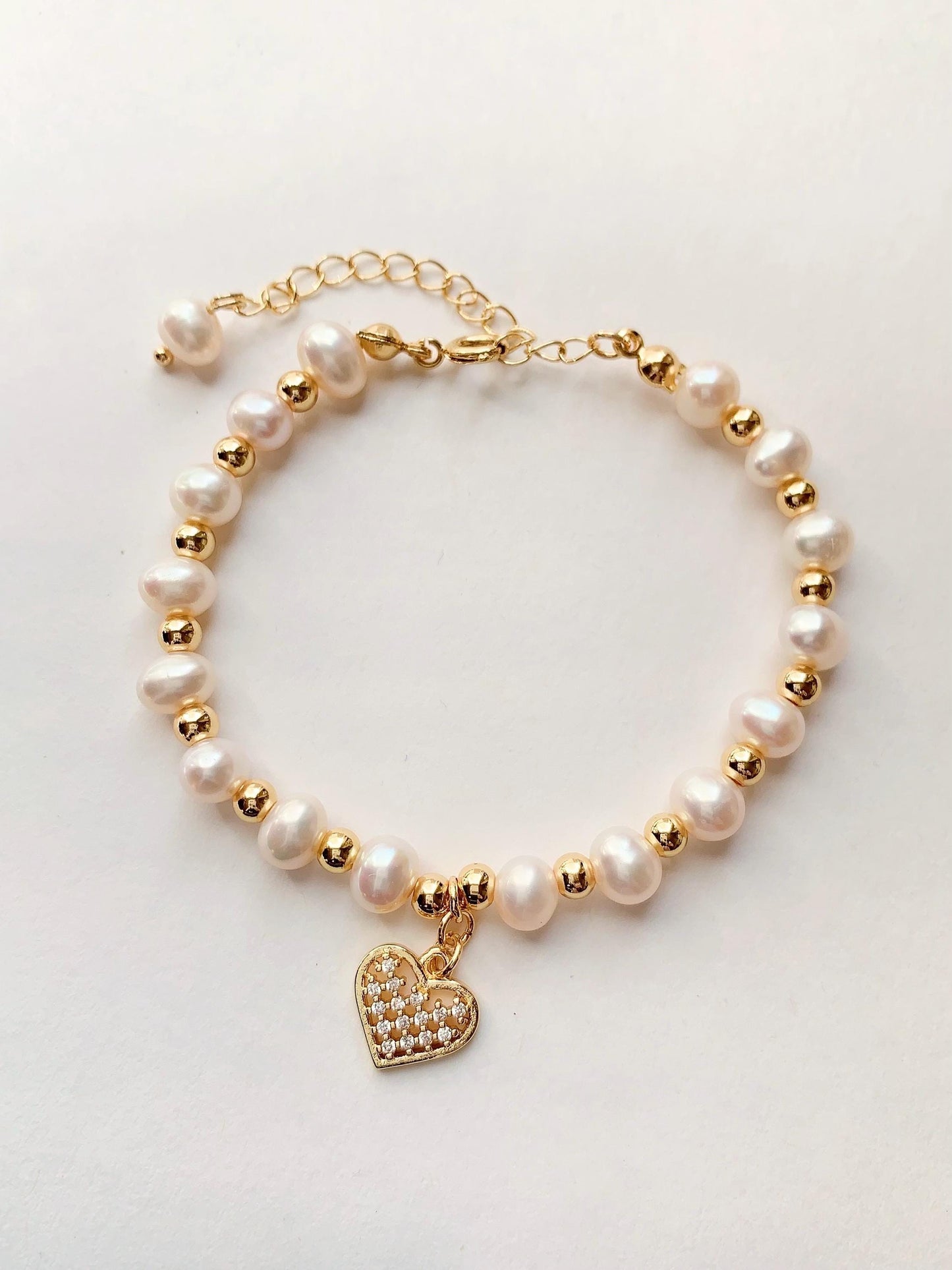 AAA Freshwater Pearl Bracelet: 14K Gold Heart Pendant, June Birthstone