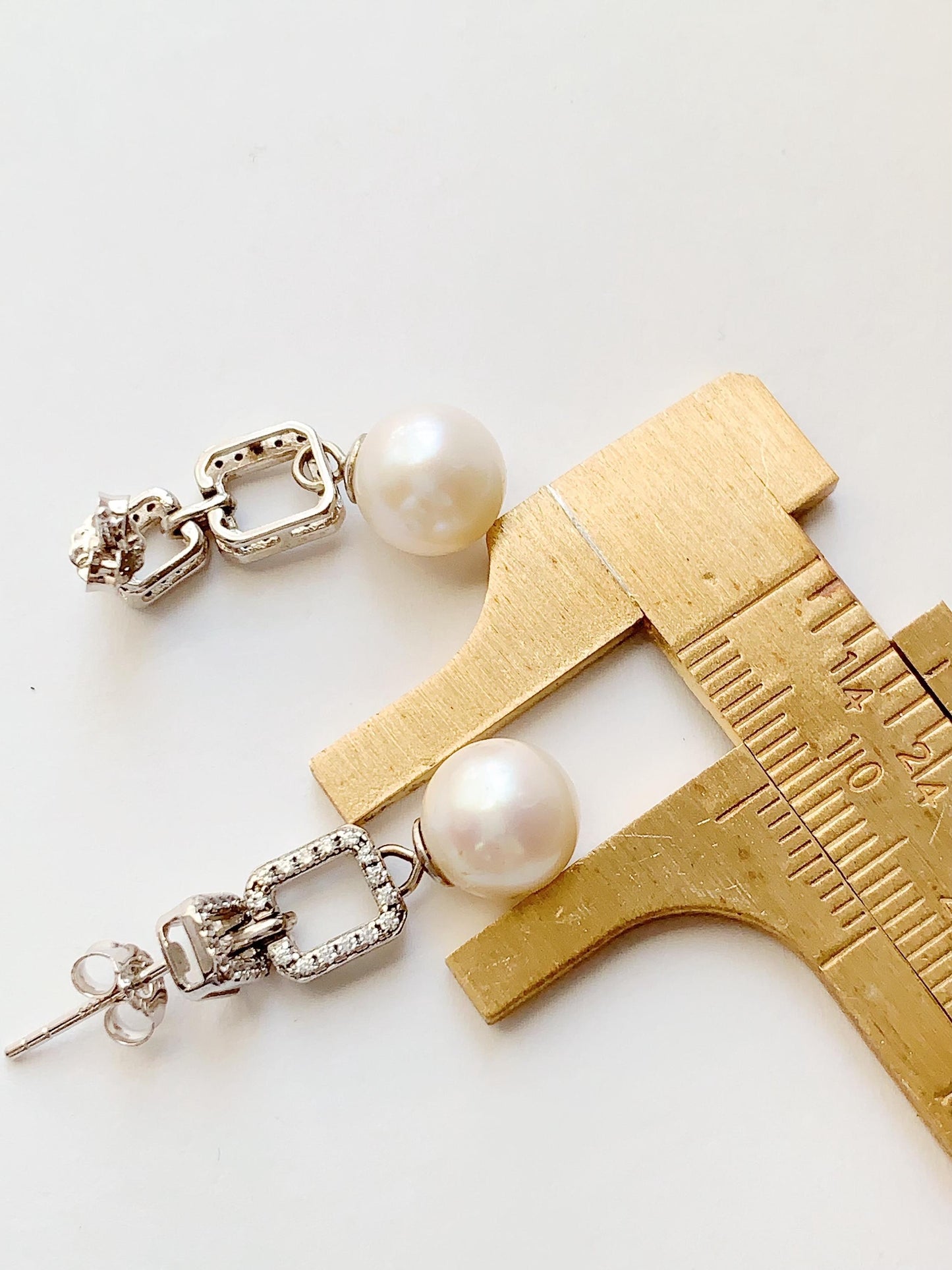 8.5mm Freshwater Pearl Earrings: 18k Gold Plated Sterling Silver