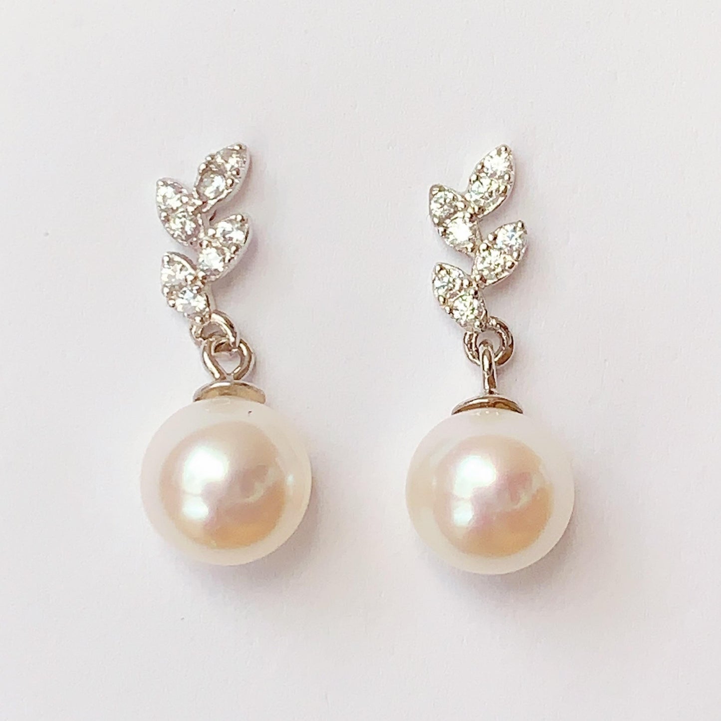 Freshwater Pearl Earrings: 18k White Gold Plated Sterling Silver Leaf Studs