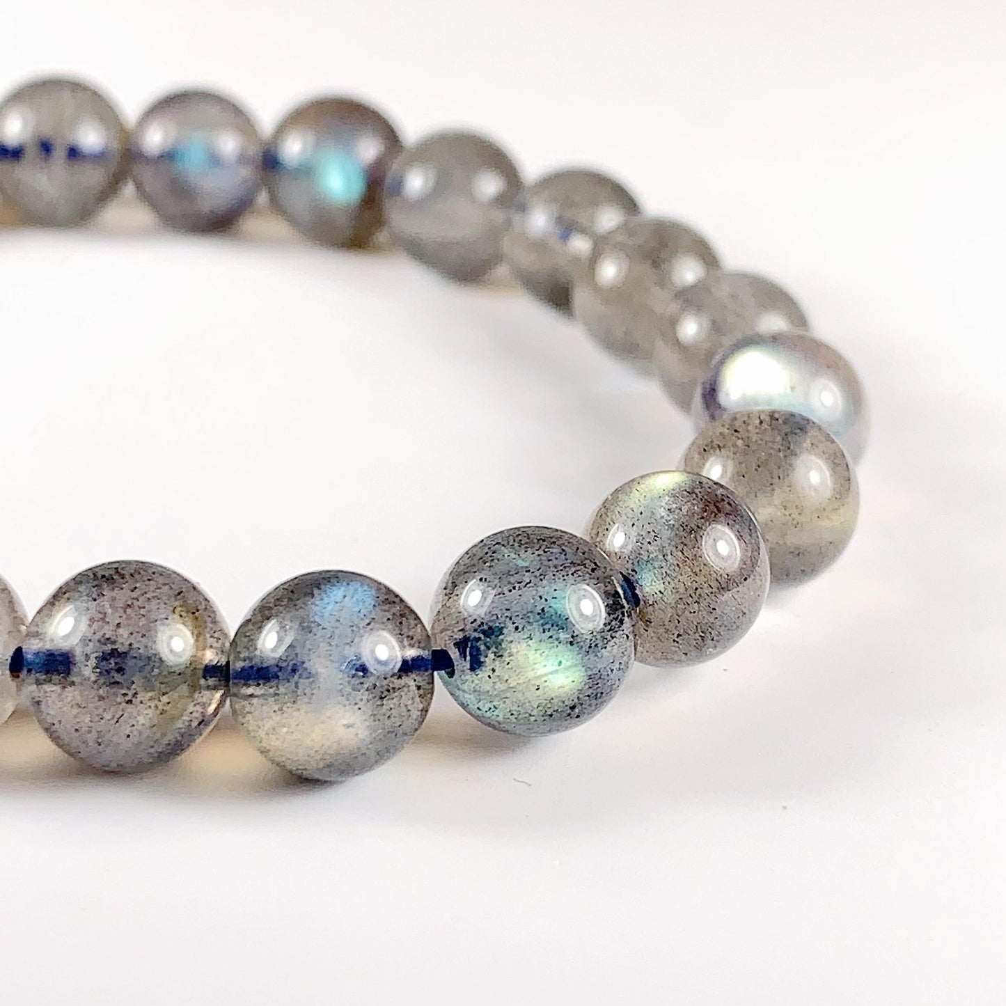 AAA+ Labradorite Bracelet: 8mm Smooth Round Gemstone