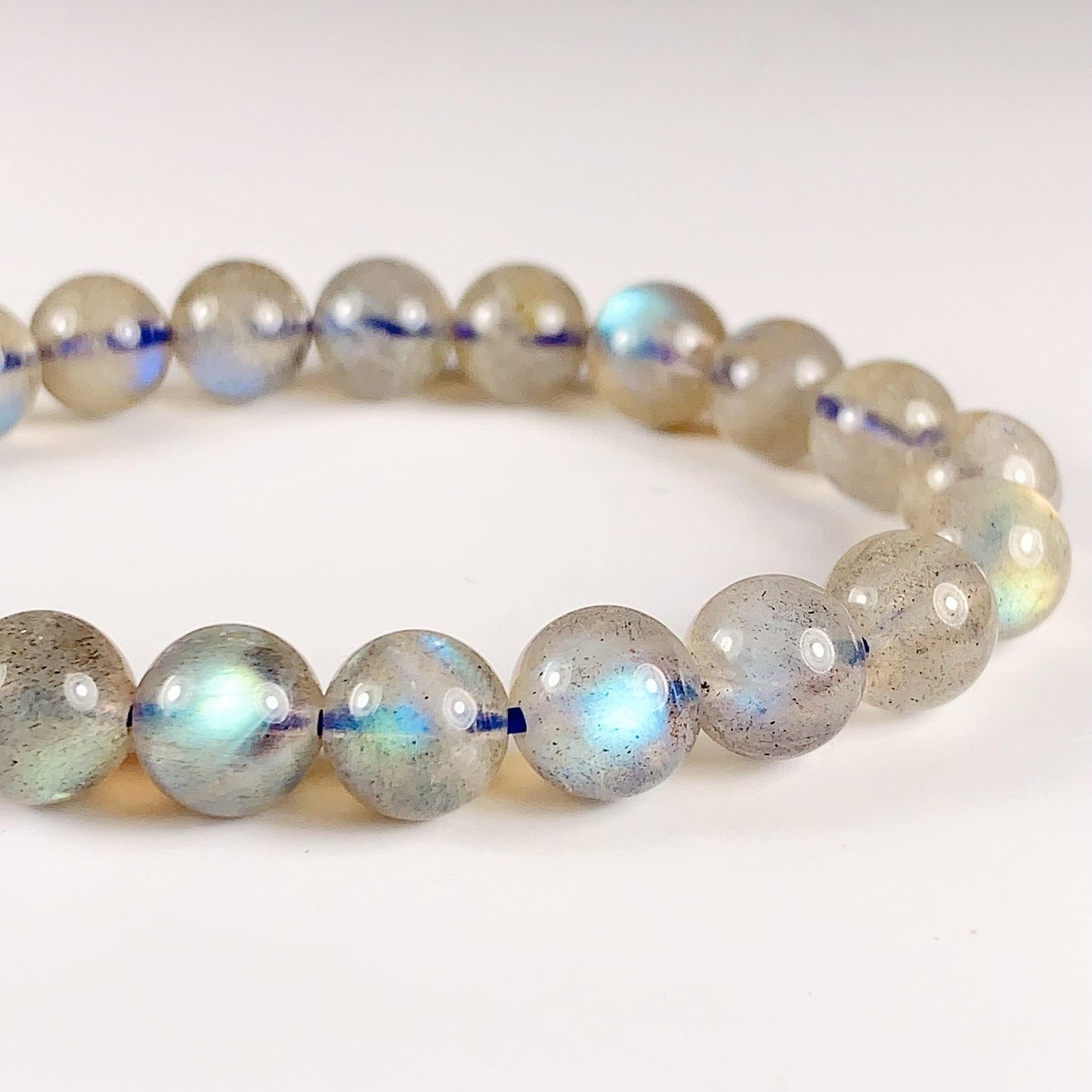 AAA+ Labradorite Bracelet: 8mm Smooth Round Gemstone