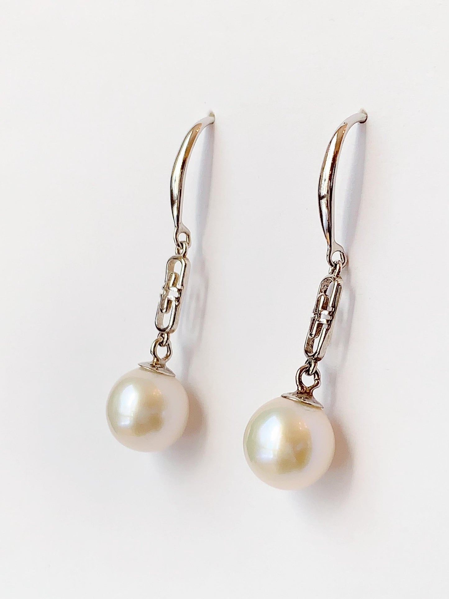 Freshwater Pearl Earrings: 18k Gold Plated Sterling Silver Dangle