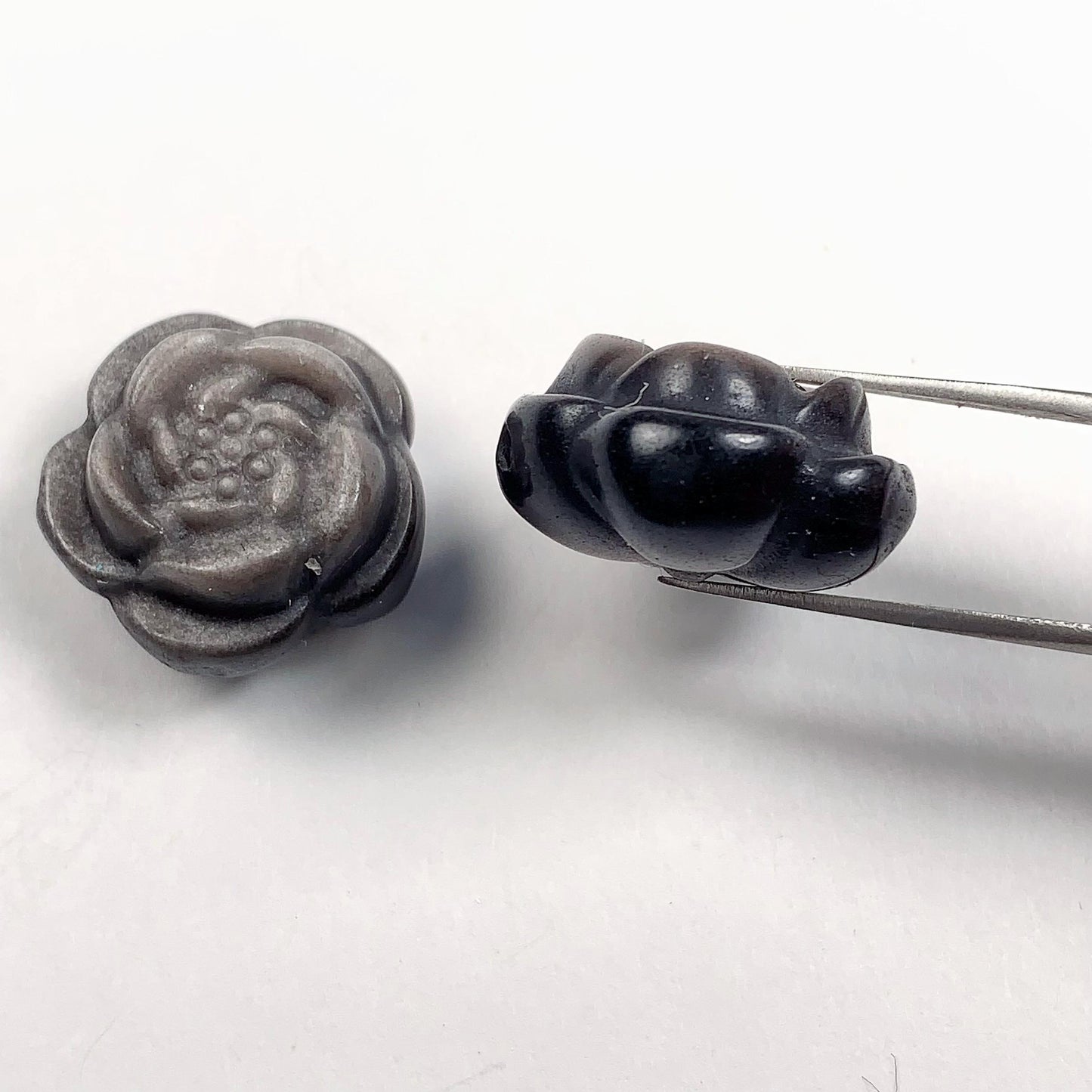 20mm Good Detail Carved  Natural Black Silver Obsidian Rose Flowers beads Loose Gems Gemstone