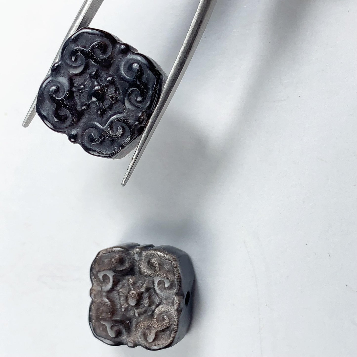 15mm Good Detail Carved  Natural Black Silver Obsidian Lucky Pattern beads Loose Gems Gemstone
