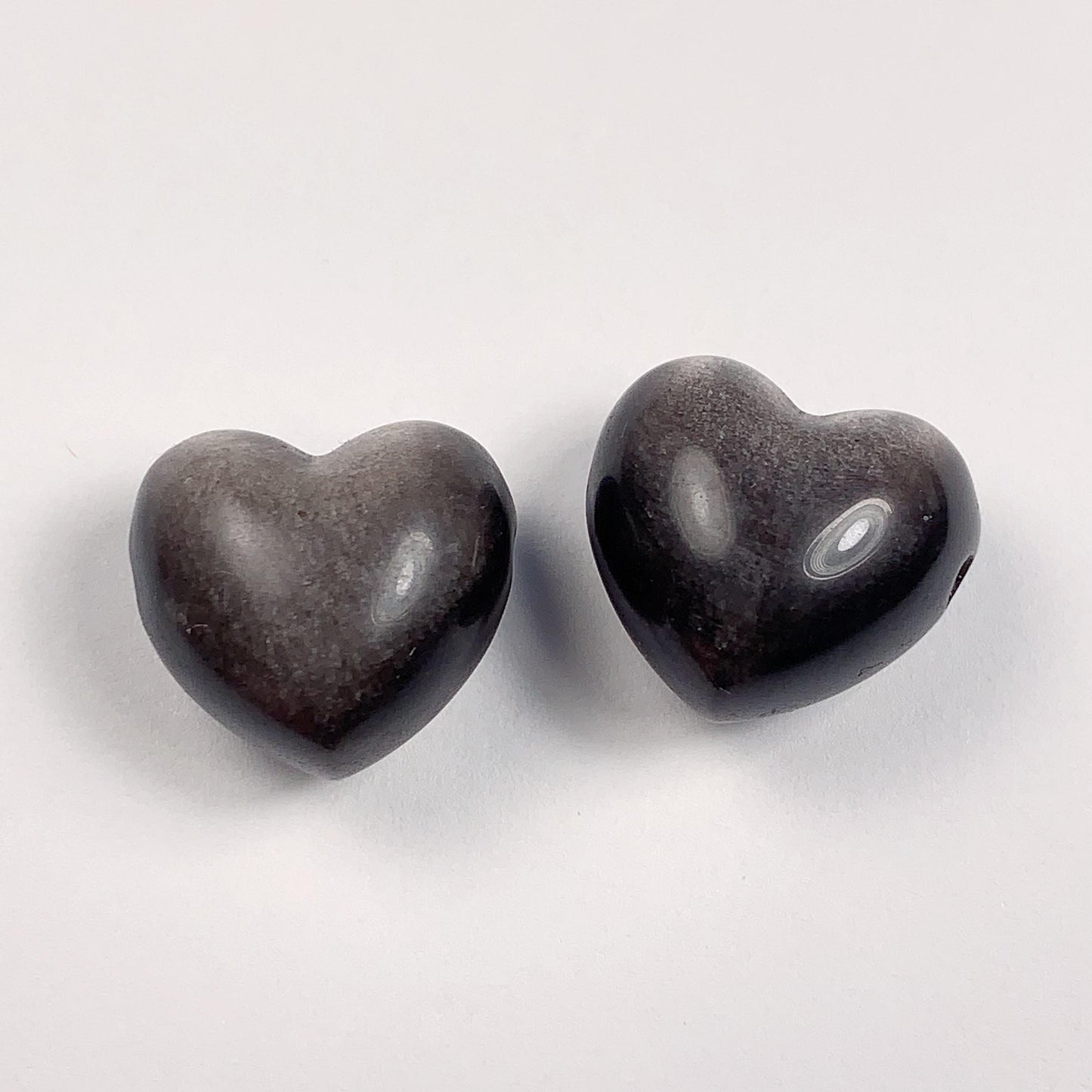 16 Good Detail Carved  Natural Black Silver Obsidian Heart beads Loose Gems Gemstone
