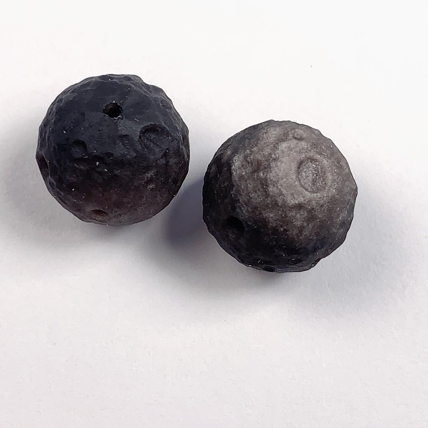14mm Good Detail Carved  Natural Black silver Obsidian meteorite beads Loose Gems Gemstone