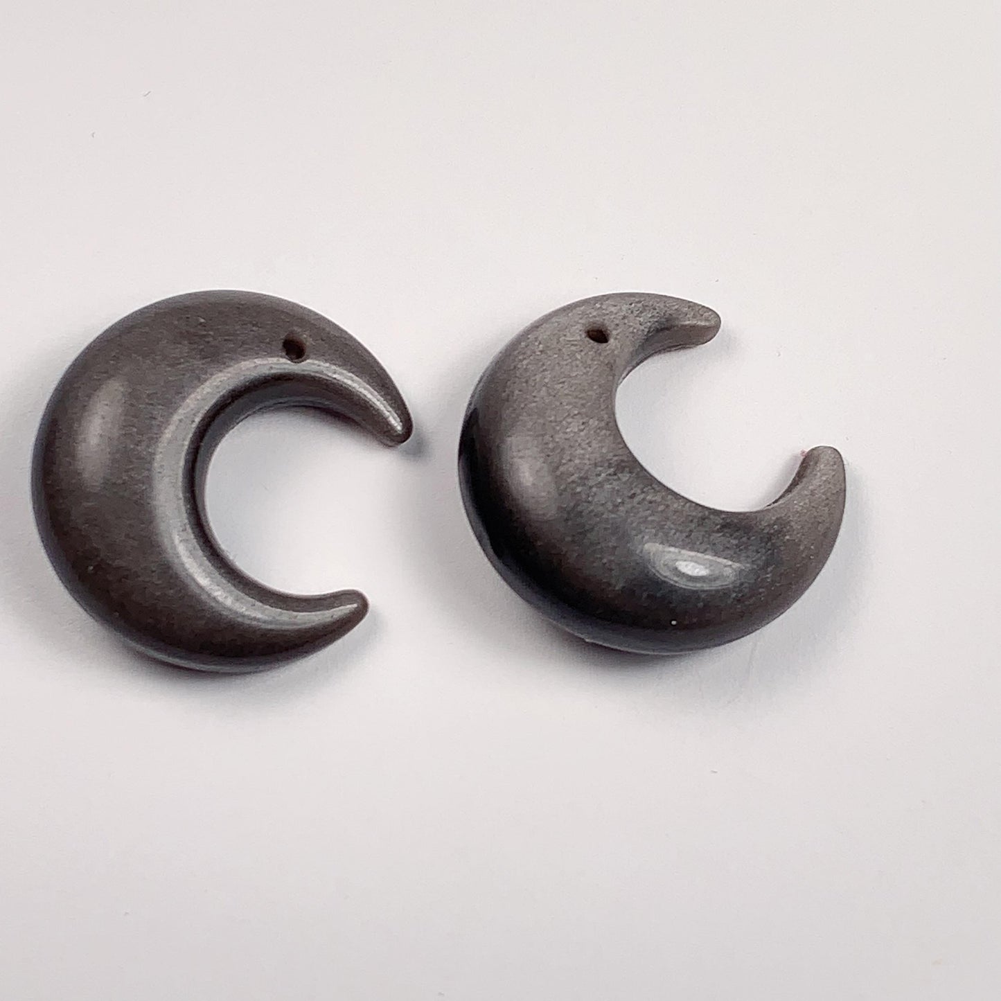 26mm  Good Detail Carved  Natural Black Silver Obsidian moon beads Loose Gems Gemstone