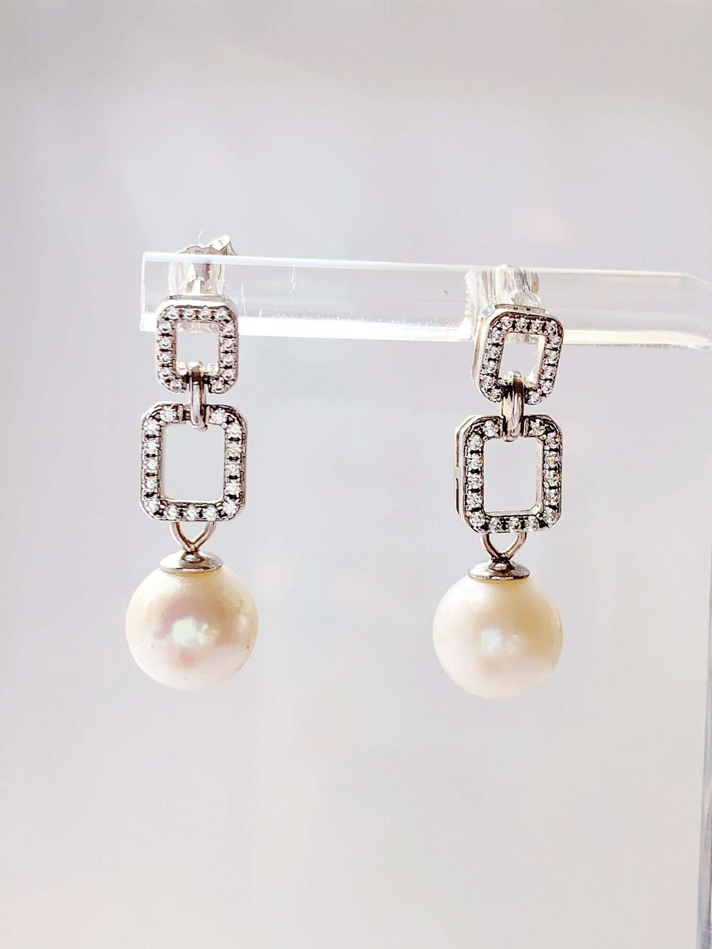 8.5mm Freshwater Pearl Earrings: 18k Gold Plated Sterling Silver