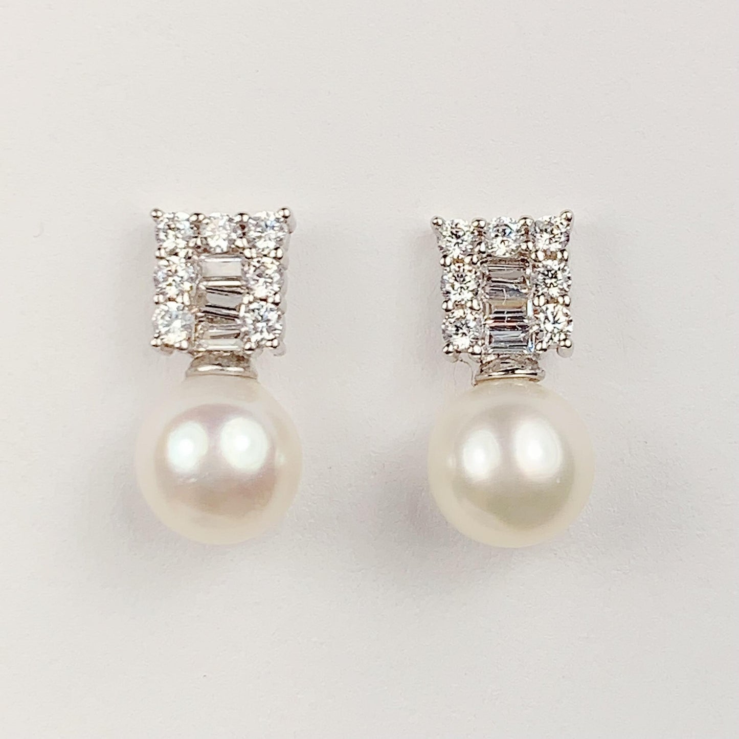 Freshwater Pearl Earrings: 6.5mm Sterling Silver Studs
