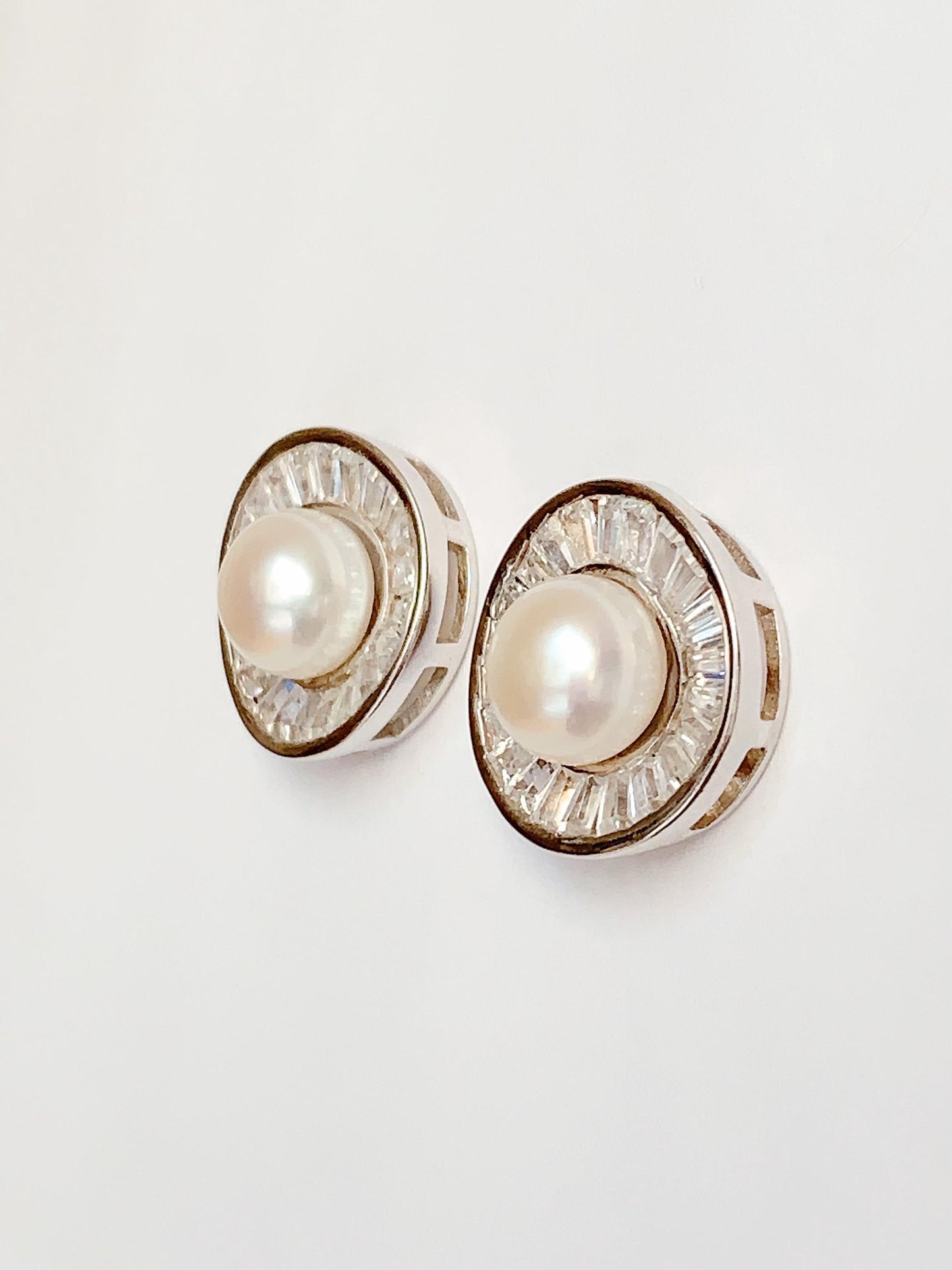 7.5mm High Quality Natural Freshwater pearls 18k White Gold Plated S 925 Sterling Silver Earrings ear stud