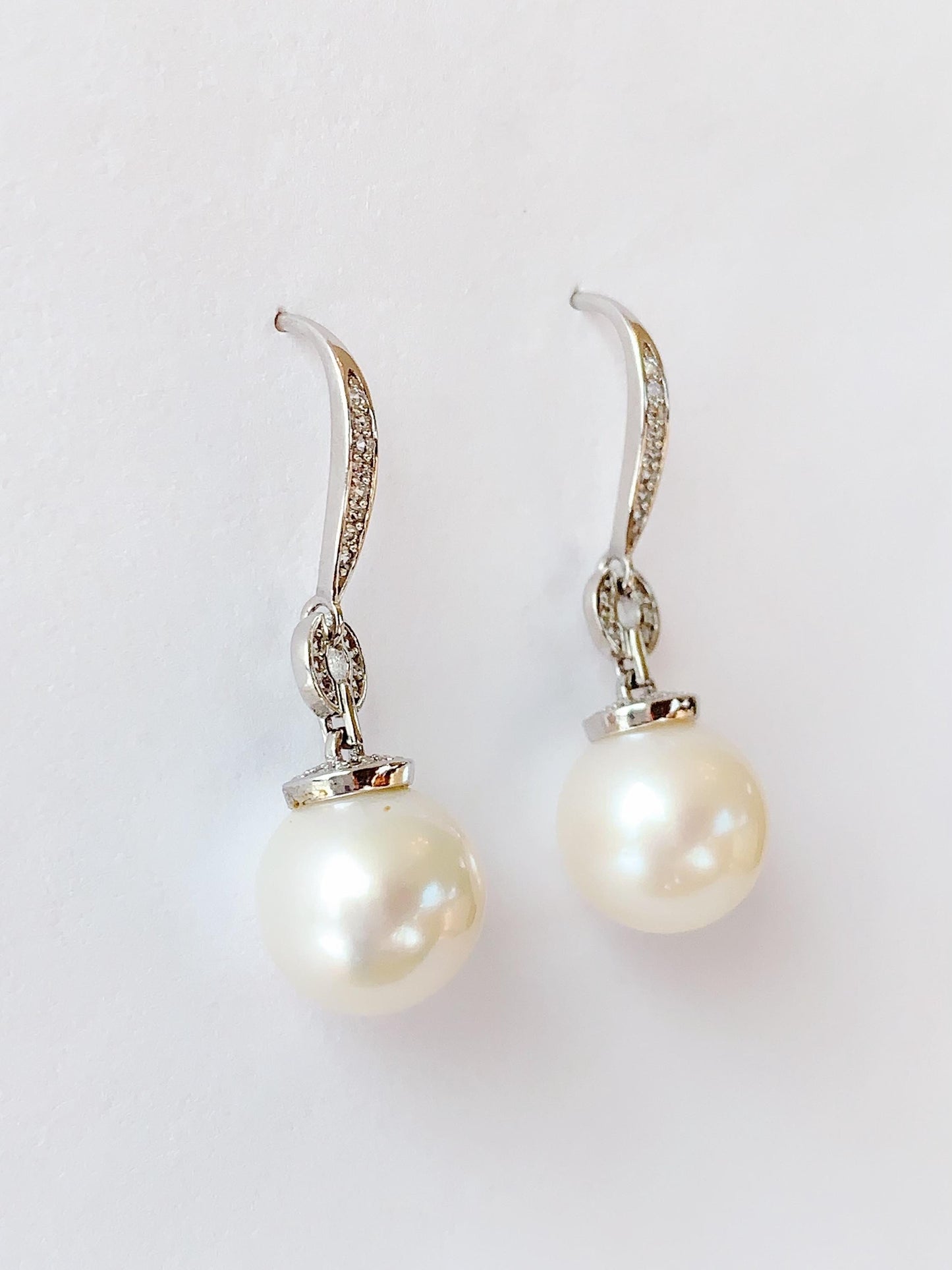 11mm Freshwater Pearl Earrings: Sterling Silver, White Gold Plated