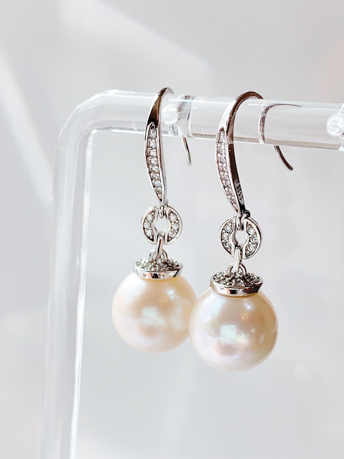11mm Freshwater Pearl Earrings: Sterling Silver, White Gold Plated