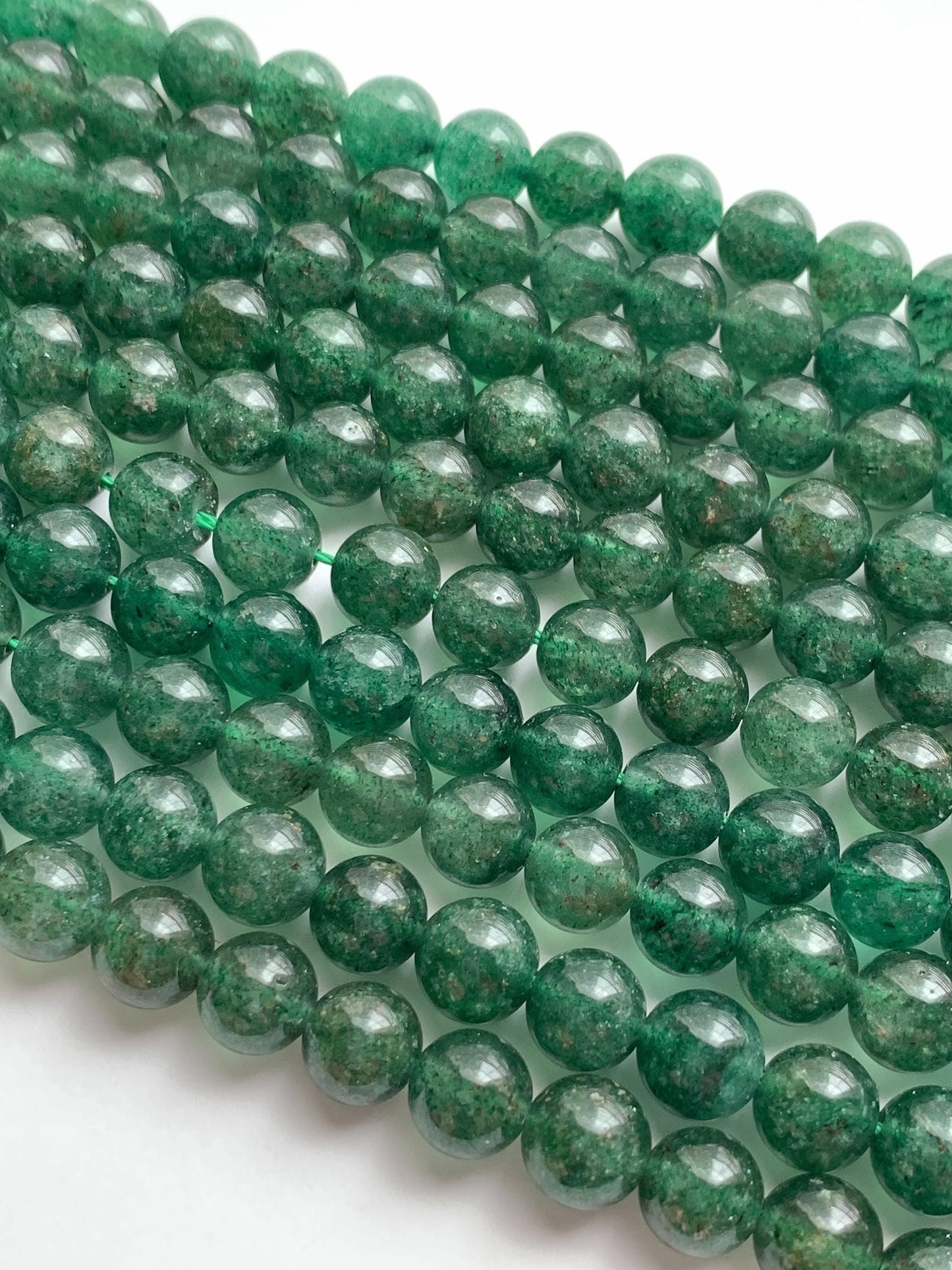 Natural Deep Green Strawberry Quartz Beads: 8mm Gemstone Strand