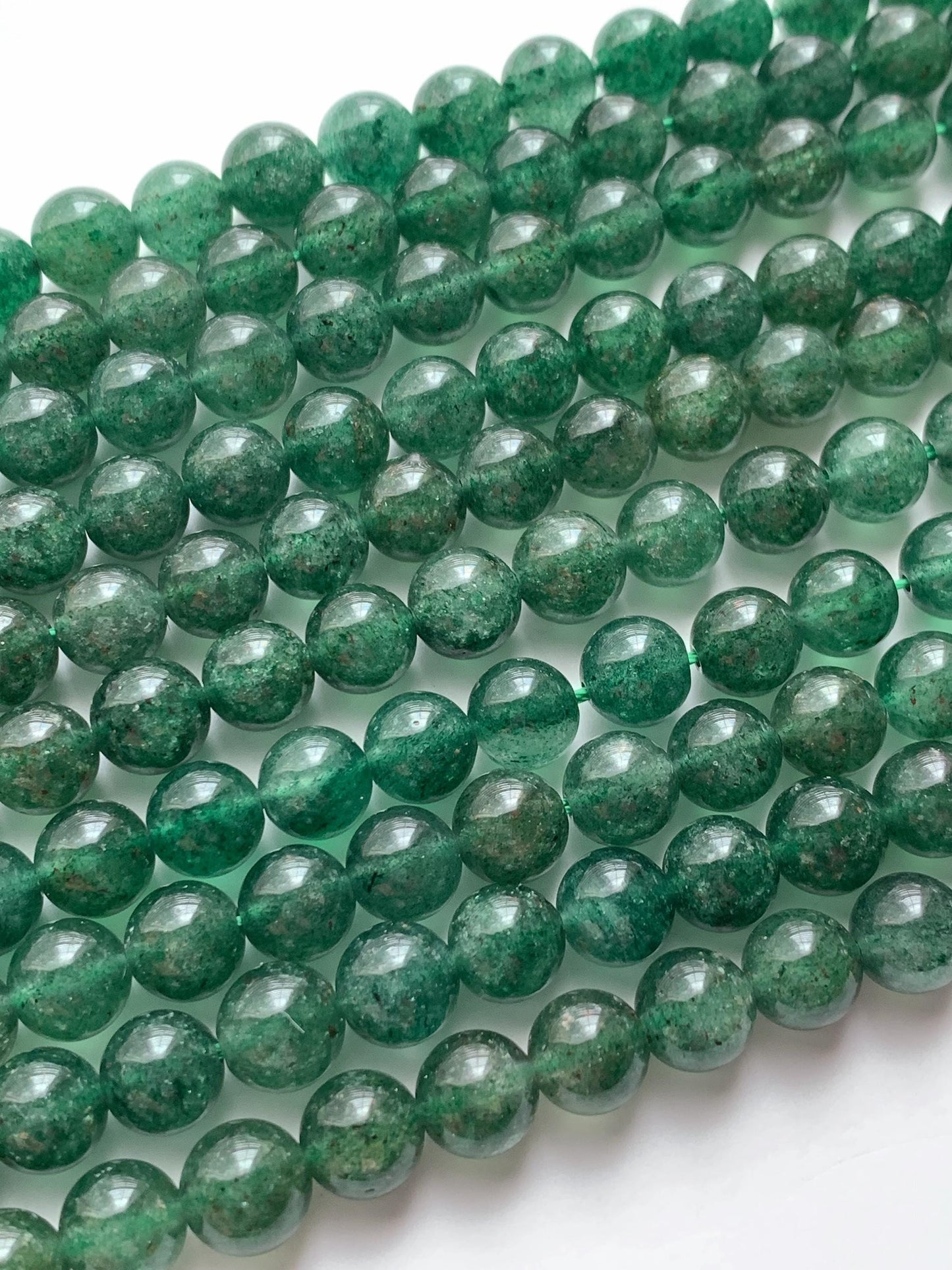 Natural Deep Green Strawberry Quartz Beads: 8mm Gemstone Strand