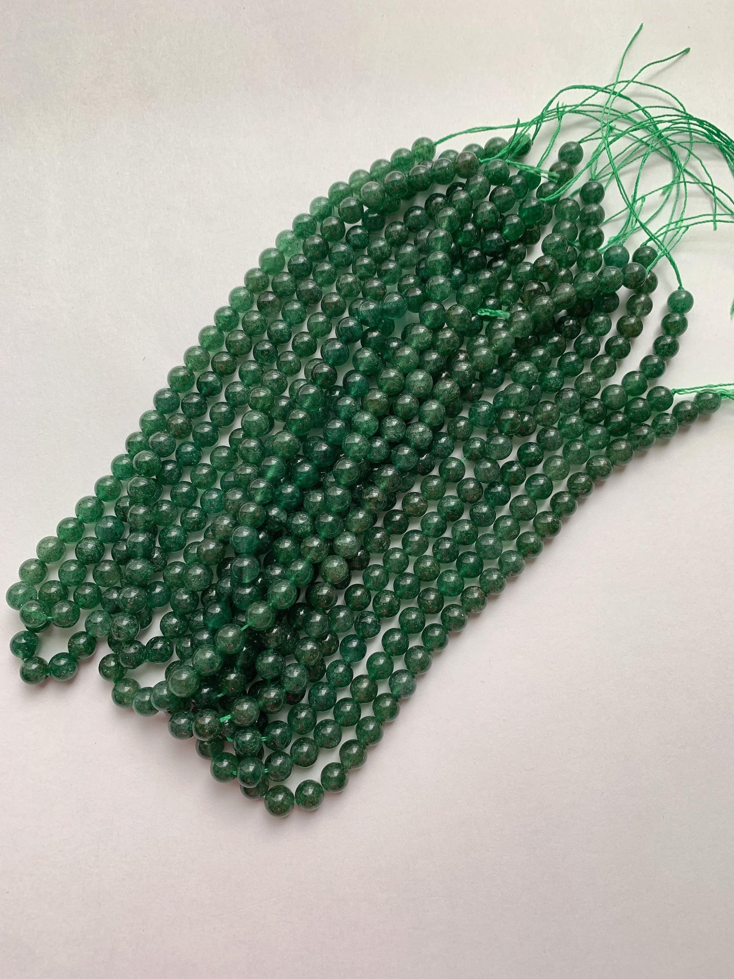 Natural Deep Green Strawberry Quartz Beads: 8mm Gemstone Strand