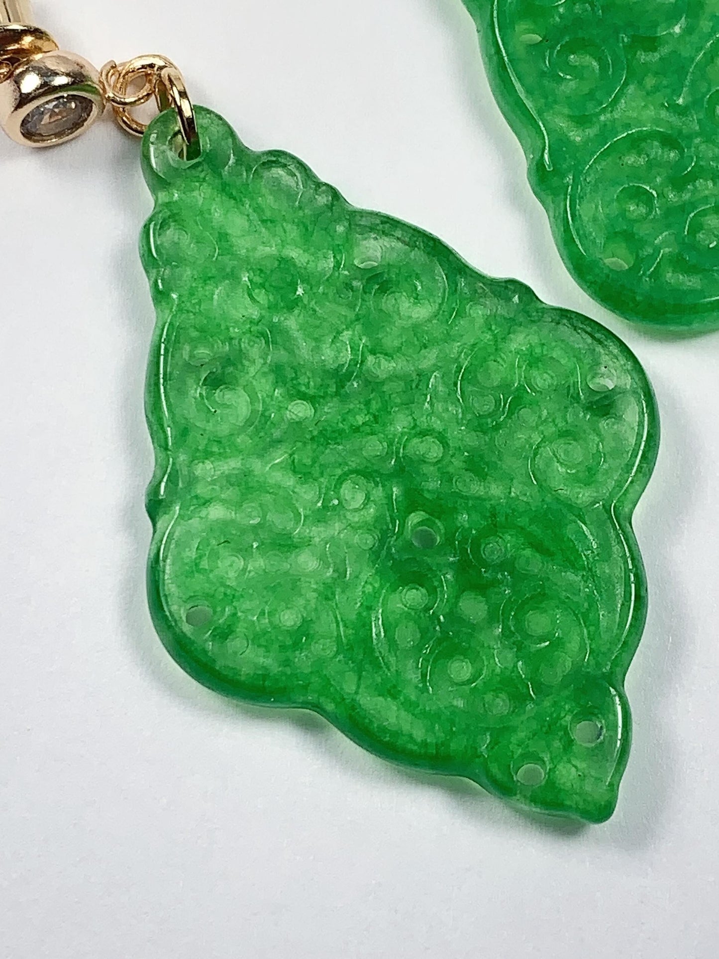 Natural Green Jade 14K Yellow Gold Filled Earrings Ear Stud Hollow carved May Birthstone