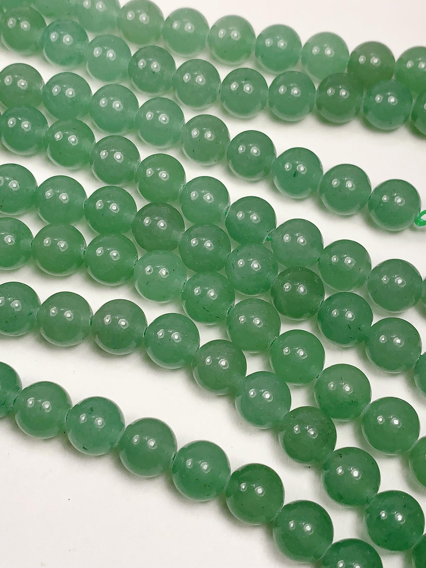 Green Aventurine Quartz Beads: Natural Smooth Round Gemstone, 15.5" Strand
