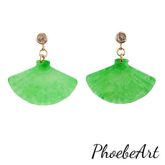 Natural Green Jade 14K Yellow Gold Filled Earrings Ear Stud Fan carved