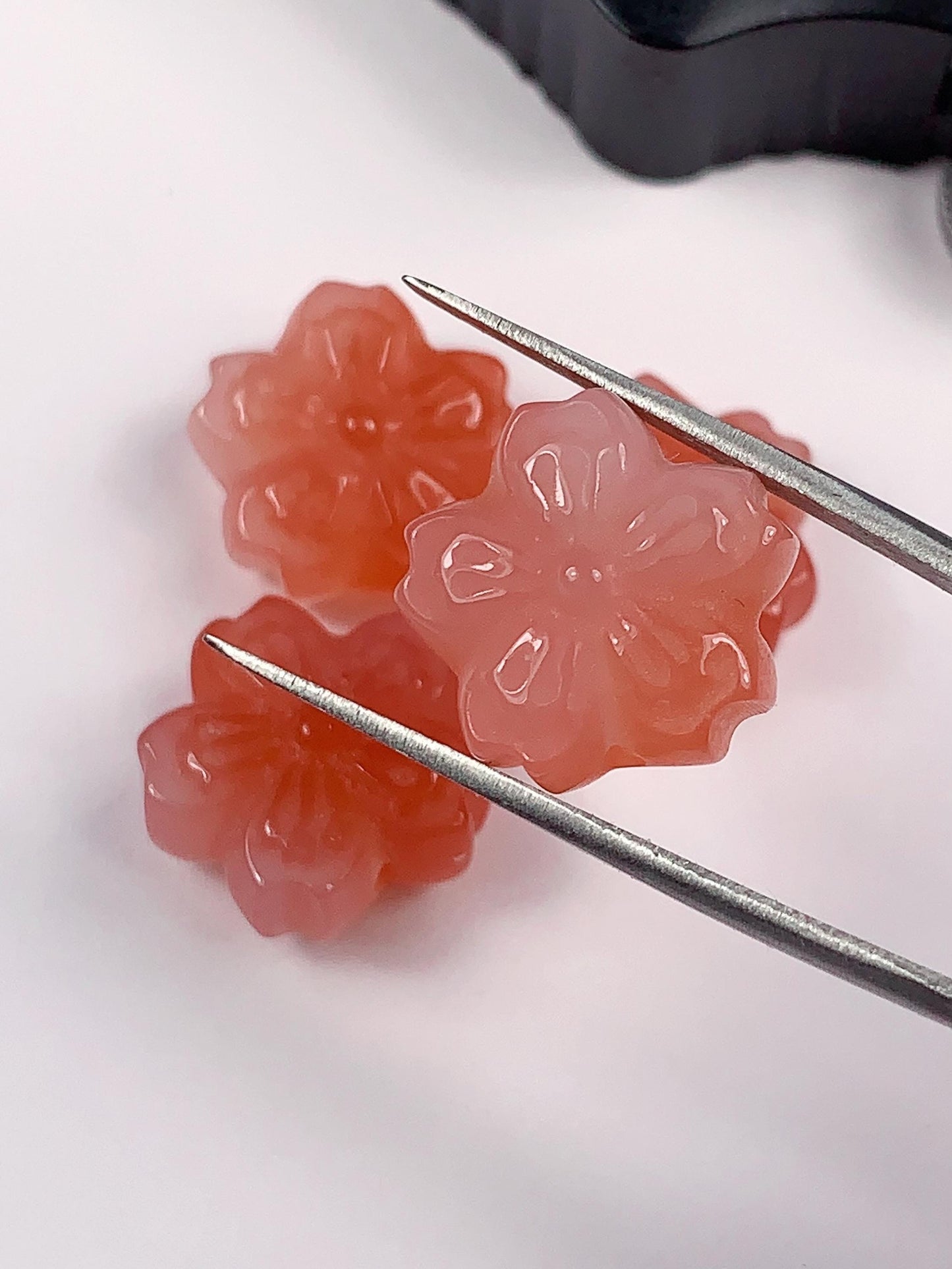 14mm Peach Agate Cherry Blossom Beads: Natural Gemstone DIY