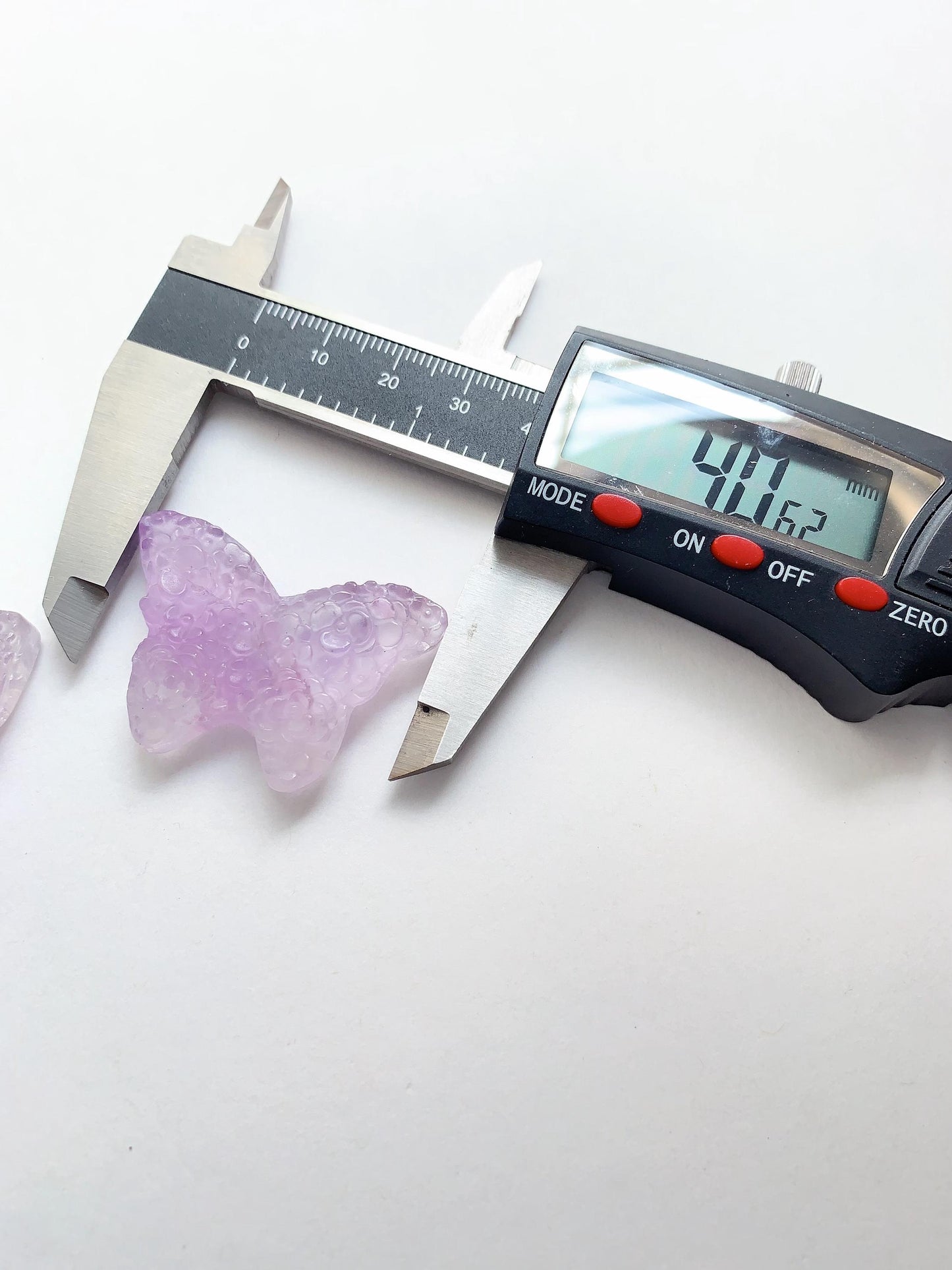 40mm Natural Purple Amethyst butterfly cut  beads Loose Gems Gemstone