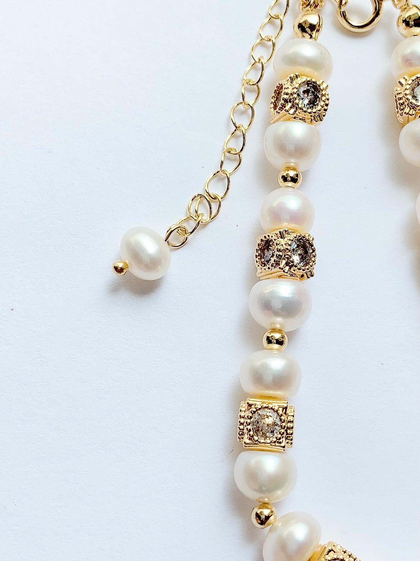 14K Gold Filled Pearl Jewelry Set: Handmade Freshwater Pearl Bracelet and Earrings