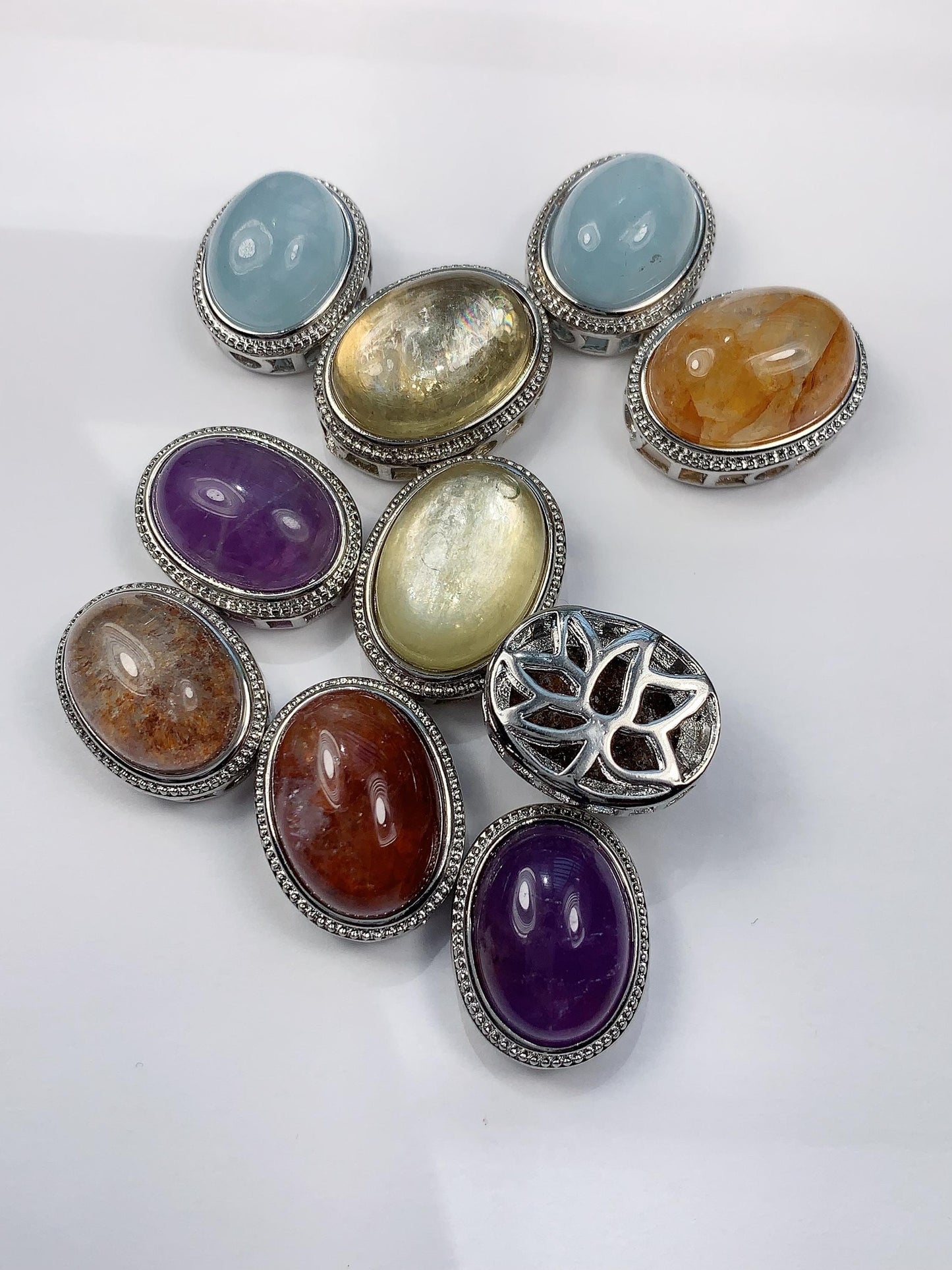 Natural Amethyst Gemstone Bead: Gold Sunstone, Aquamarine, Hematoid Quartz (19-22mm)