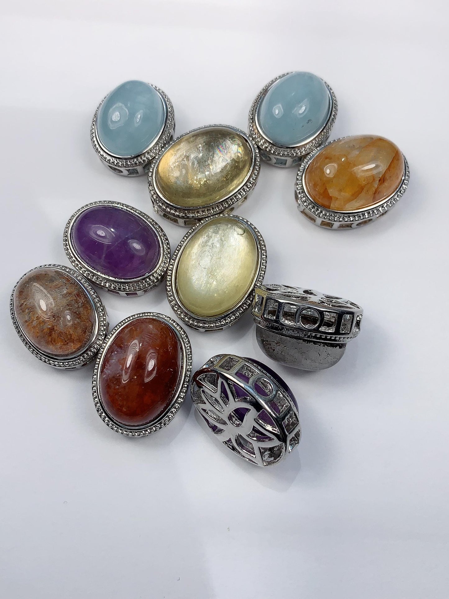 Natural Amethyst Gemstone Bead: Gold Sunstone, Aquamarine, Hematoid Quartz (19-22mm)