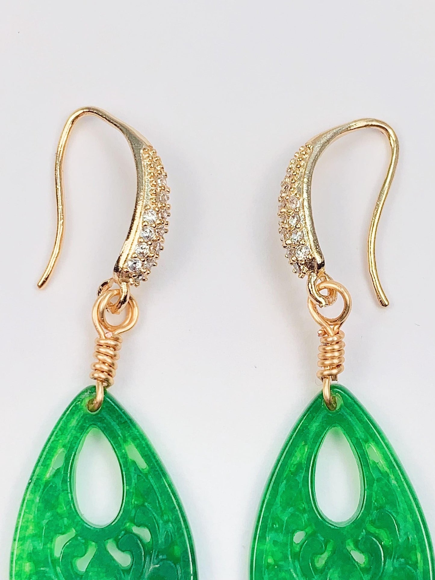 25mm Natural Green Jade 14K Yellow Gold Filled Earrings Ear Stud Handmade May Birthstone