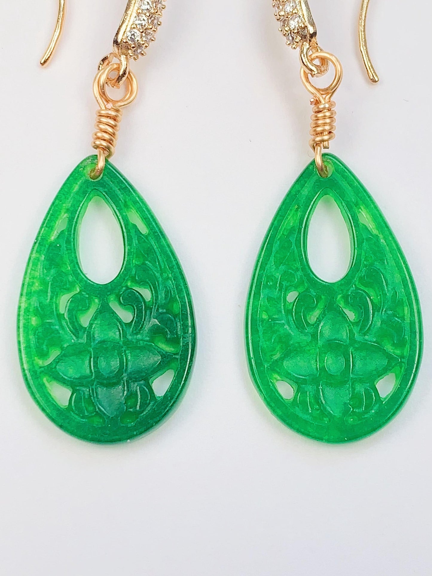 25mm Natural Green Jade 14K Yellow Gold Filled Earrings Ear Stud Handmade May Birthstone