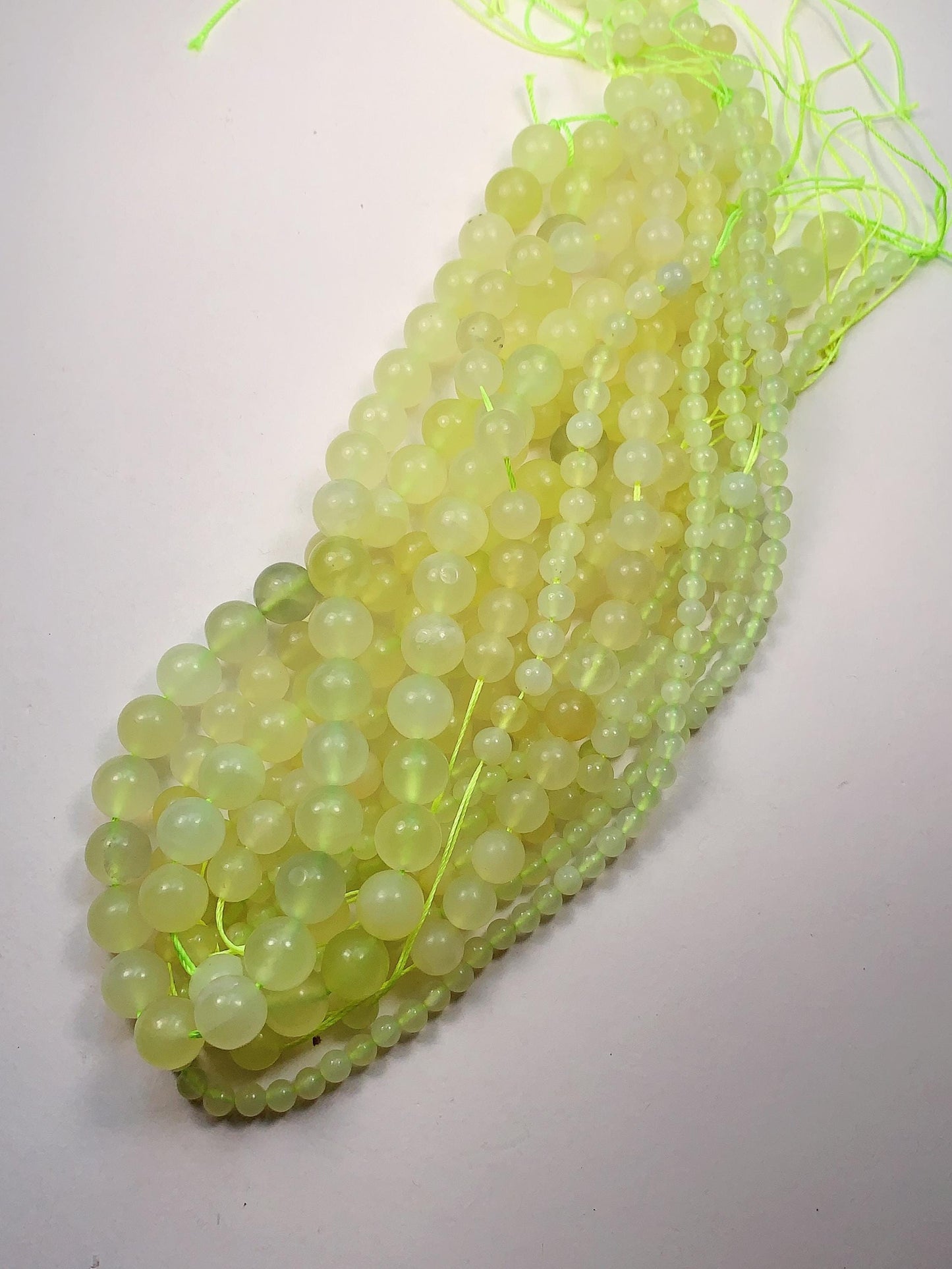 Light Green Yellow Serpentine Smooth Round  Jade Beads: Natural Genuine 15.5" Strand
