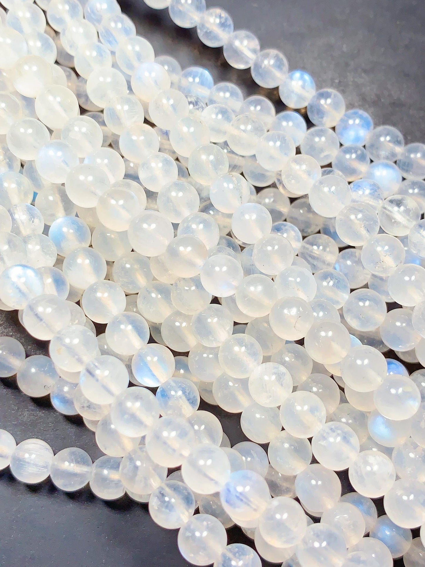 AAA Natural Blue Soft Translucent Moonstone Smooth Round Beads Gemstone 15.5  Strand 2mm 3mm 4mm 6mm 8mm 10mm Super High Quality