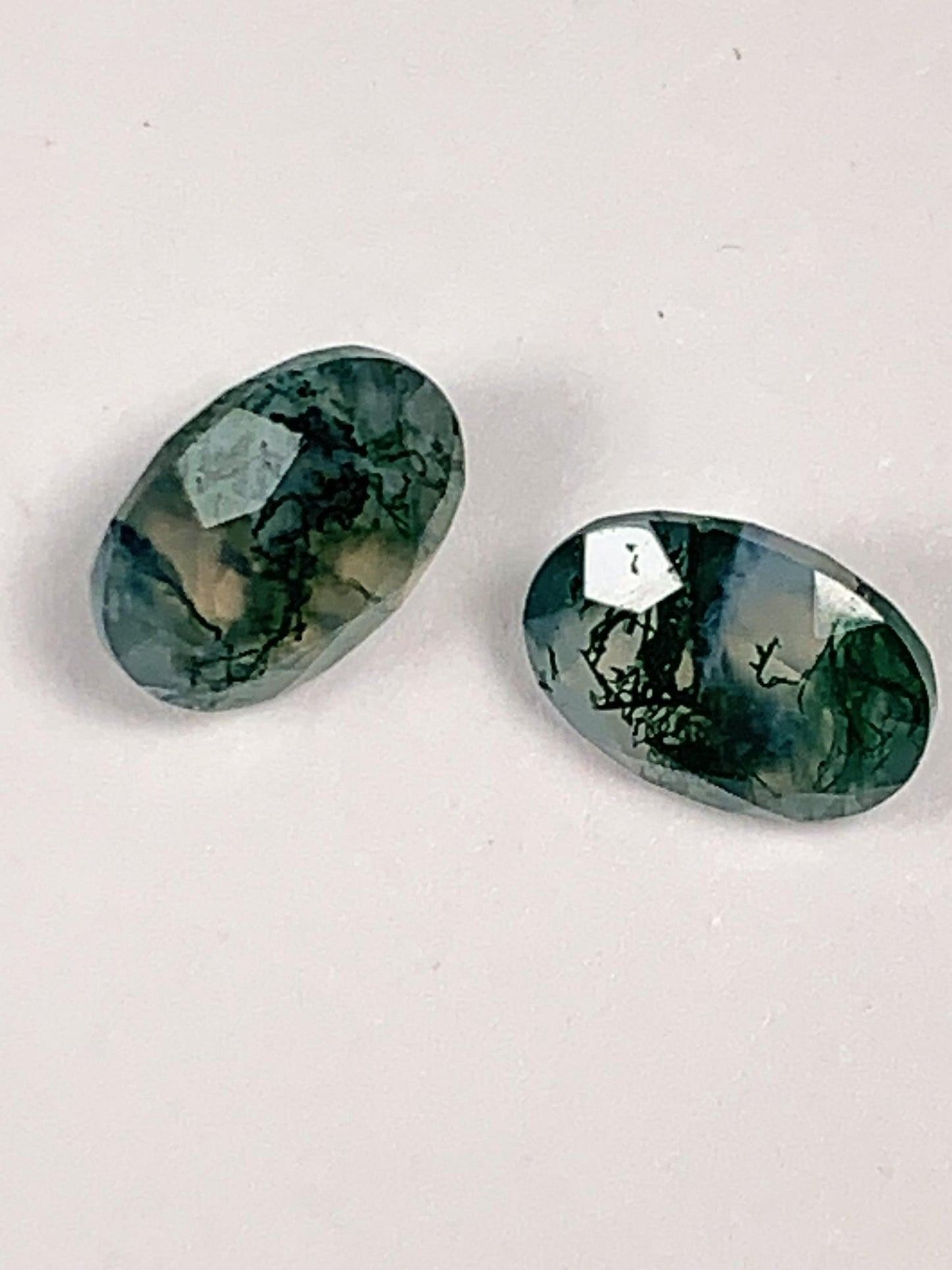 AAA Green Moss Agate Gemstone: 8x6mm Faceted Oval Cut
