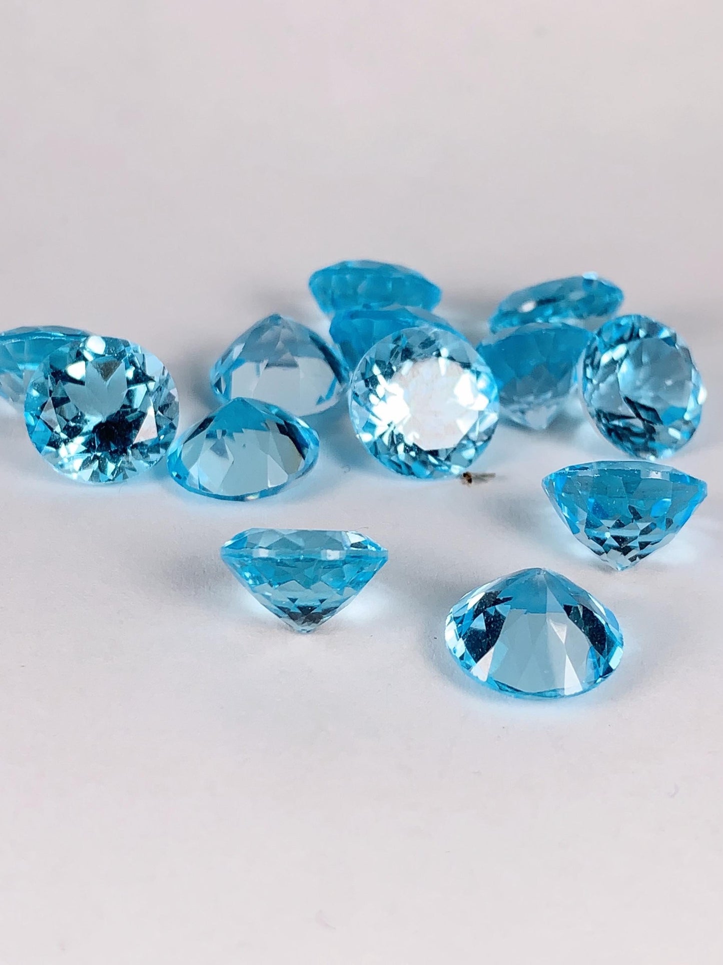 11mm Grade AAA Genuine Natural Blue Topaz  Loose Gems Gemstone faceted round cut