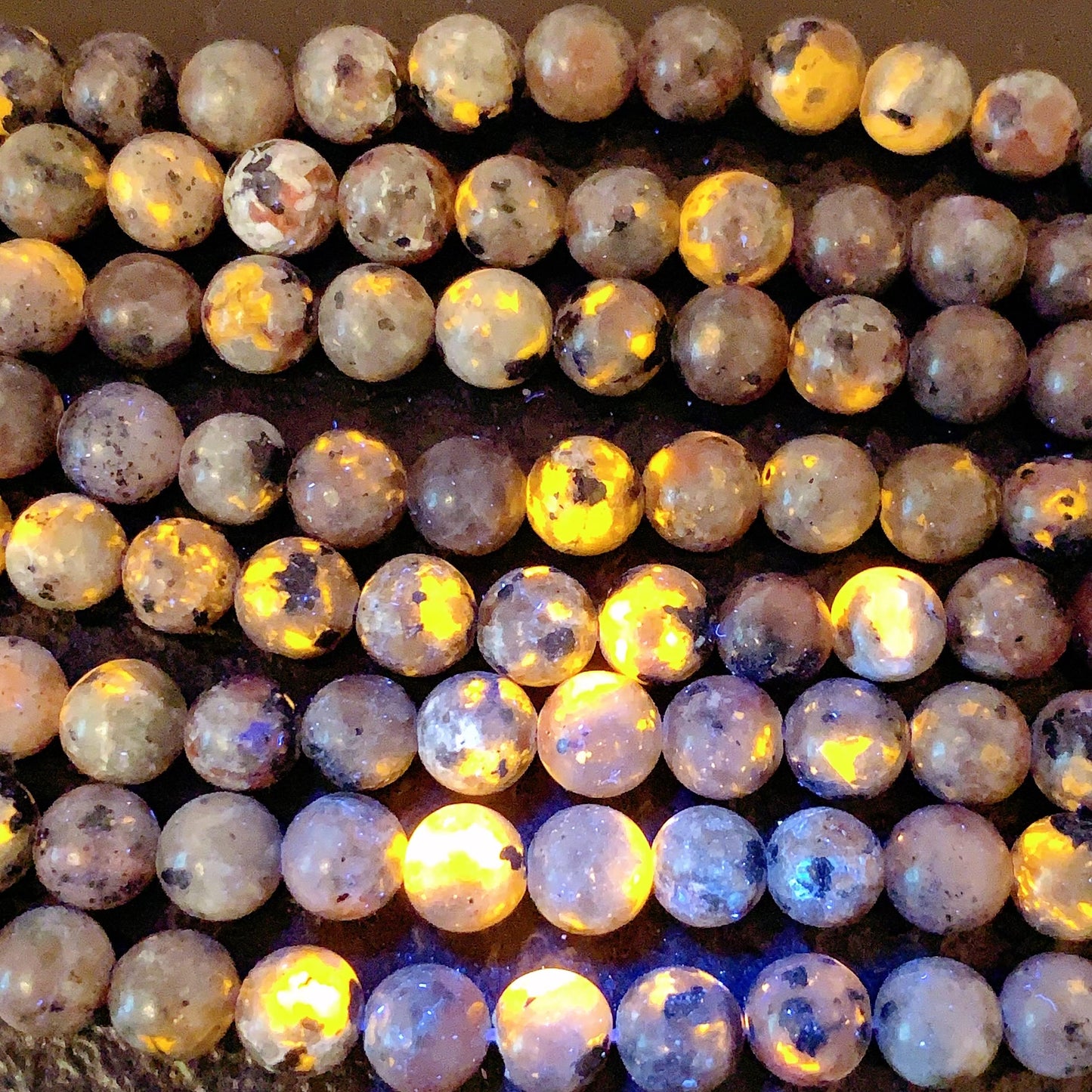 AAA Yooperlite Smooth Bead Strand: Natural Red Gray Black Sodalite, UV Reactive, 4mm 6mm 8mm 10mm 12mm 14mm 16mm 18mm 20mm