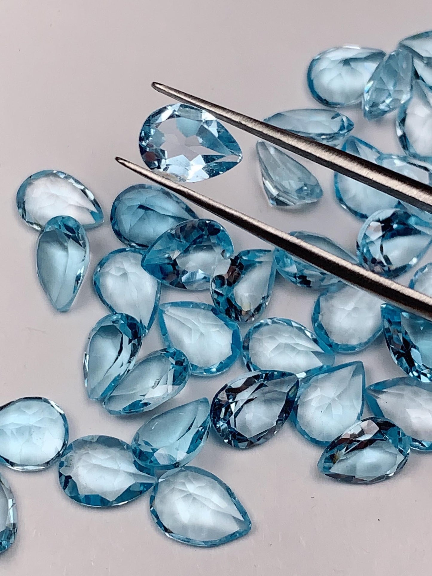 8mmx6mm Grade AAA Genuine Natural Sky Blue Topaz  Loose Gems Gemstone faceted Drop cut