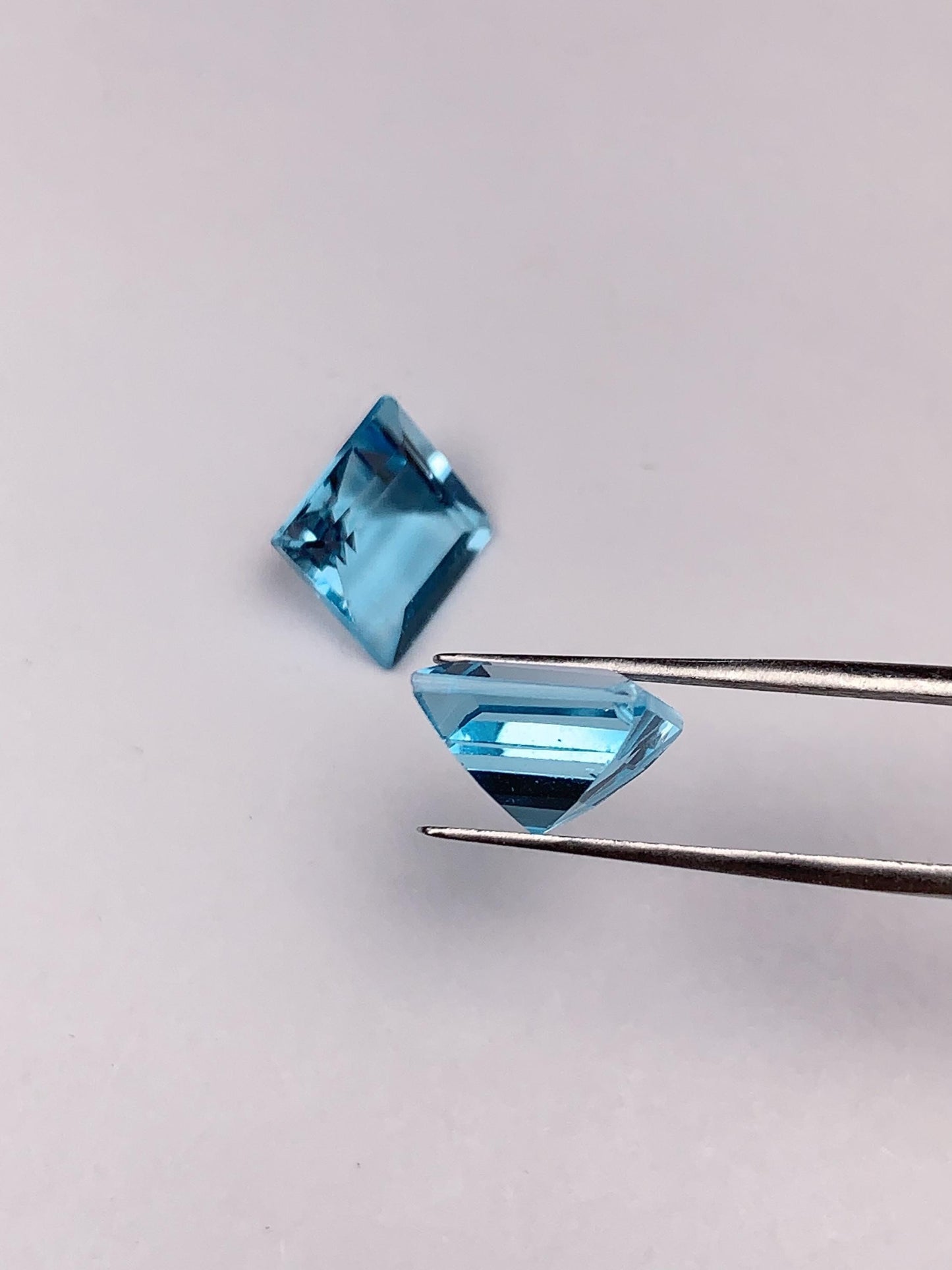 10mm Grade AAA Genuine Natural Blue Topaz Loose Gems Gemstone faceted Square cut