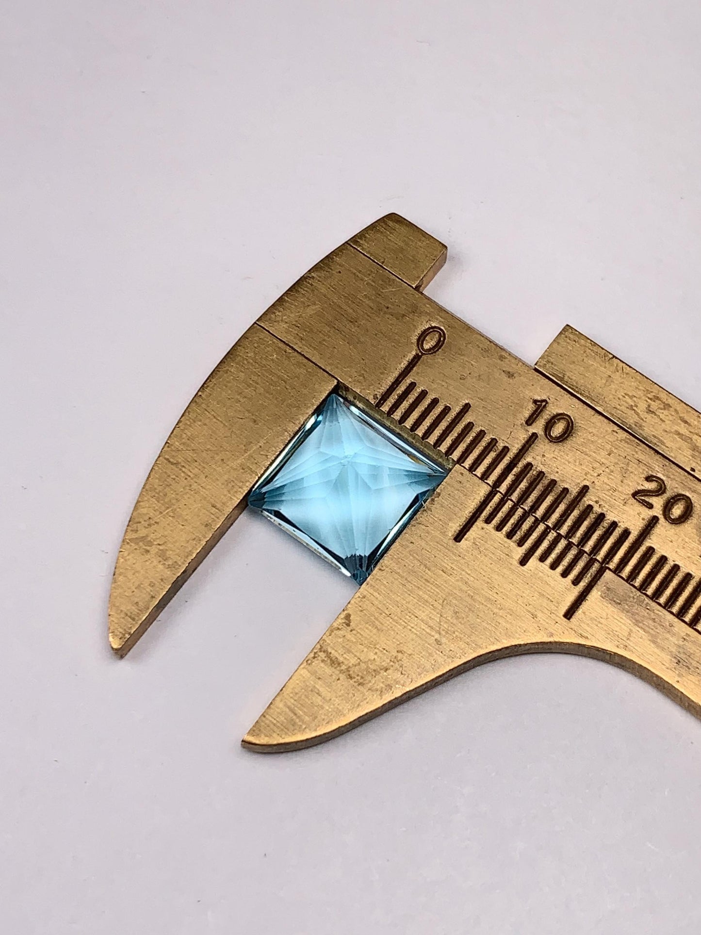 10mm Grade AAA Genuine Natural Blue Topaz Loose Gems Gemstone faceted Square cut