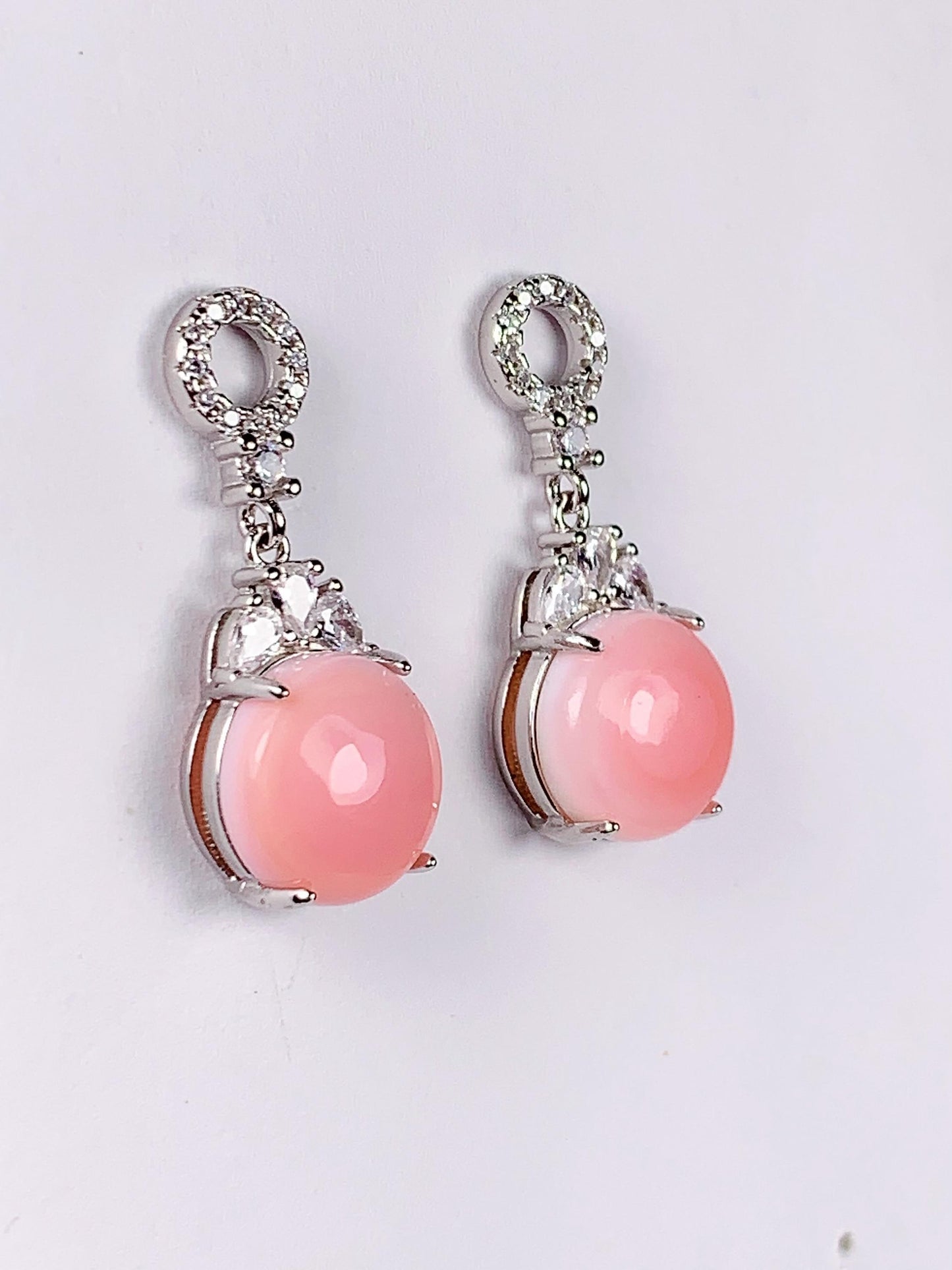 Pink Queen Conch Sterling Silver Earrings: 18K White Gold Plated