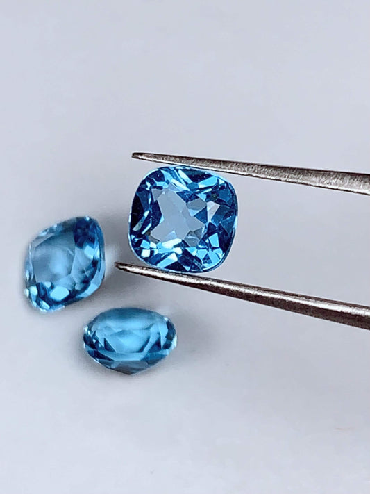 6mm Grade AAA Genuine Natural Blue Topaz Loose Gems Gemstone faceted Square cut